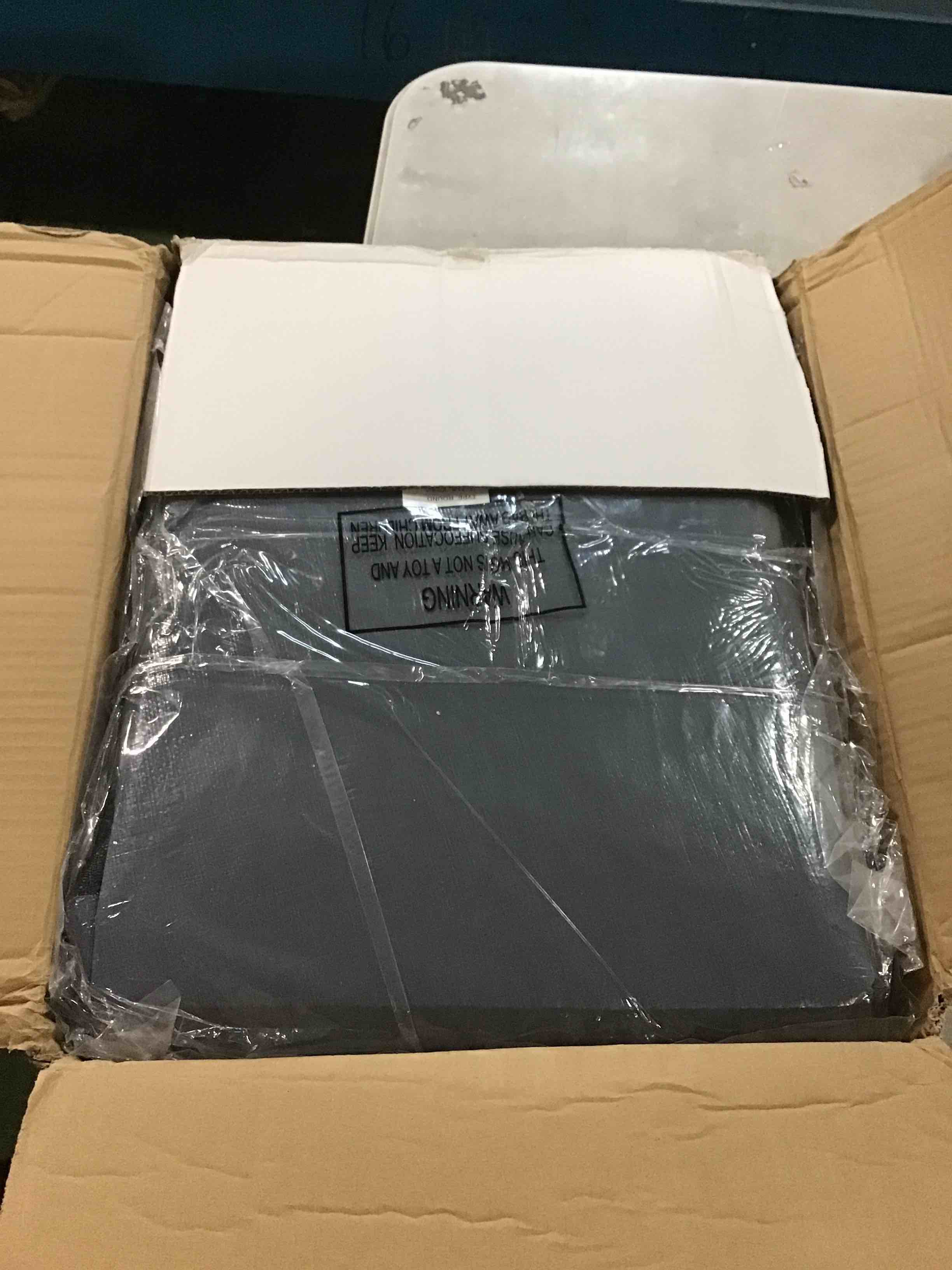 https://s3.amazonaws.com/lotting-images-prod/bidfta/TEA0005328_1724131175772.jpeg
