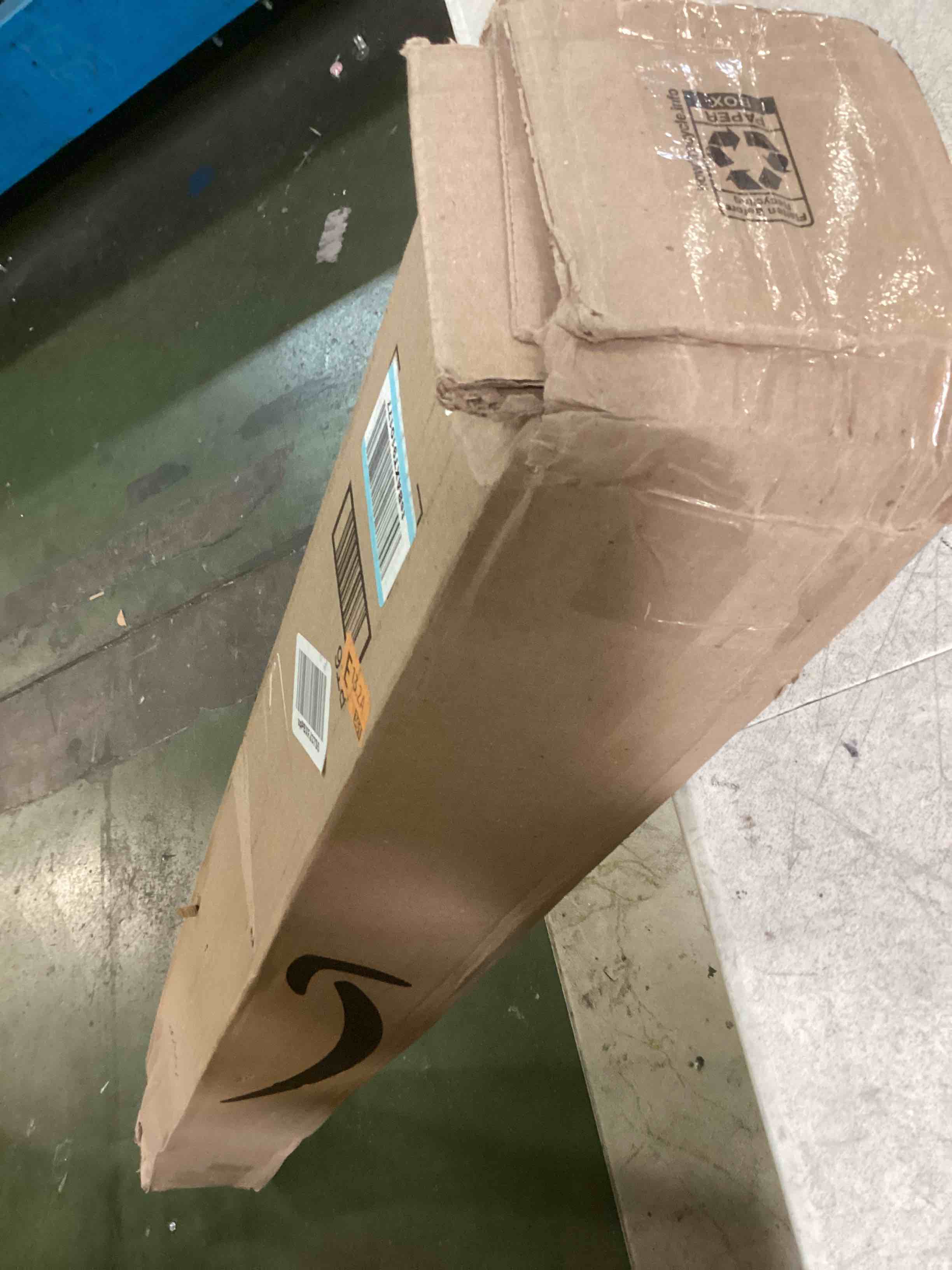 https://s3.amazonaws.com/lotting-images-prod/bidfta/TEA0006144_1724080560018.jpeg