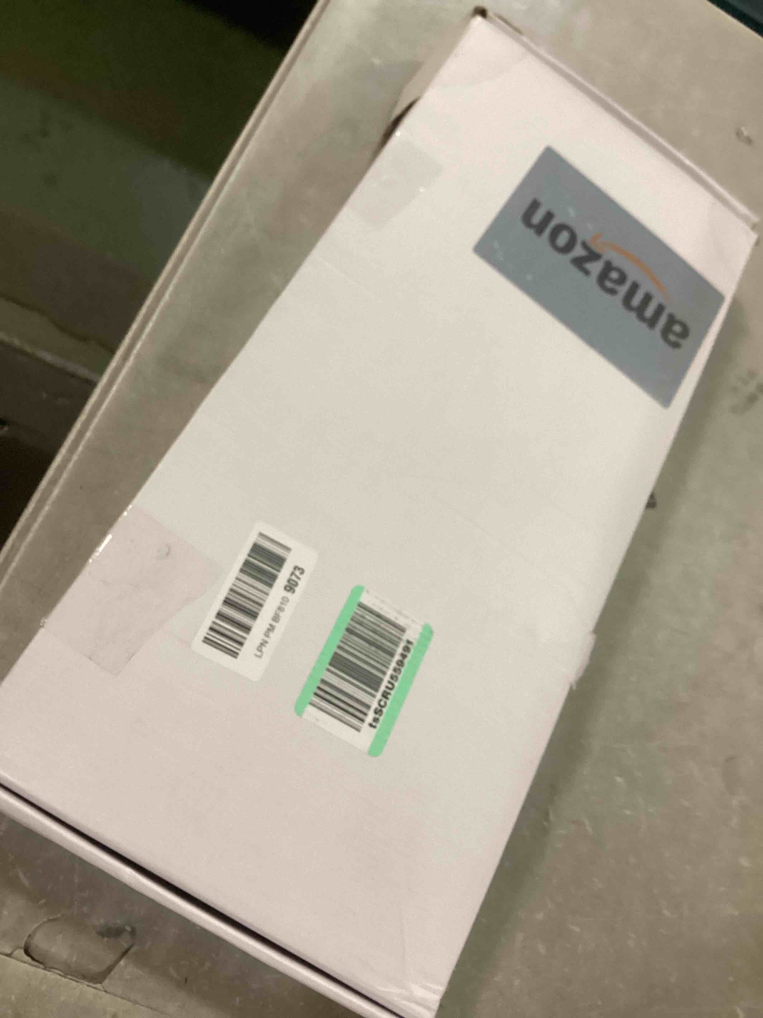 https://s3.amazonaws.com/lotting-images-prod/bidfta/TEA0006939_1723640403054.jpeg