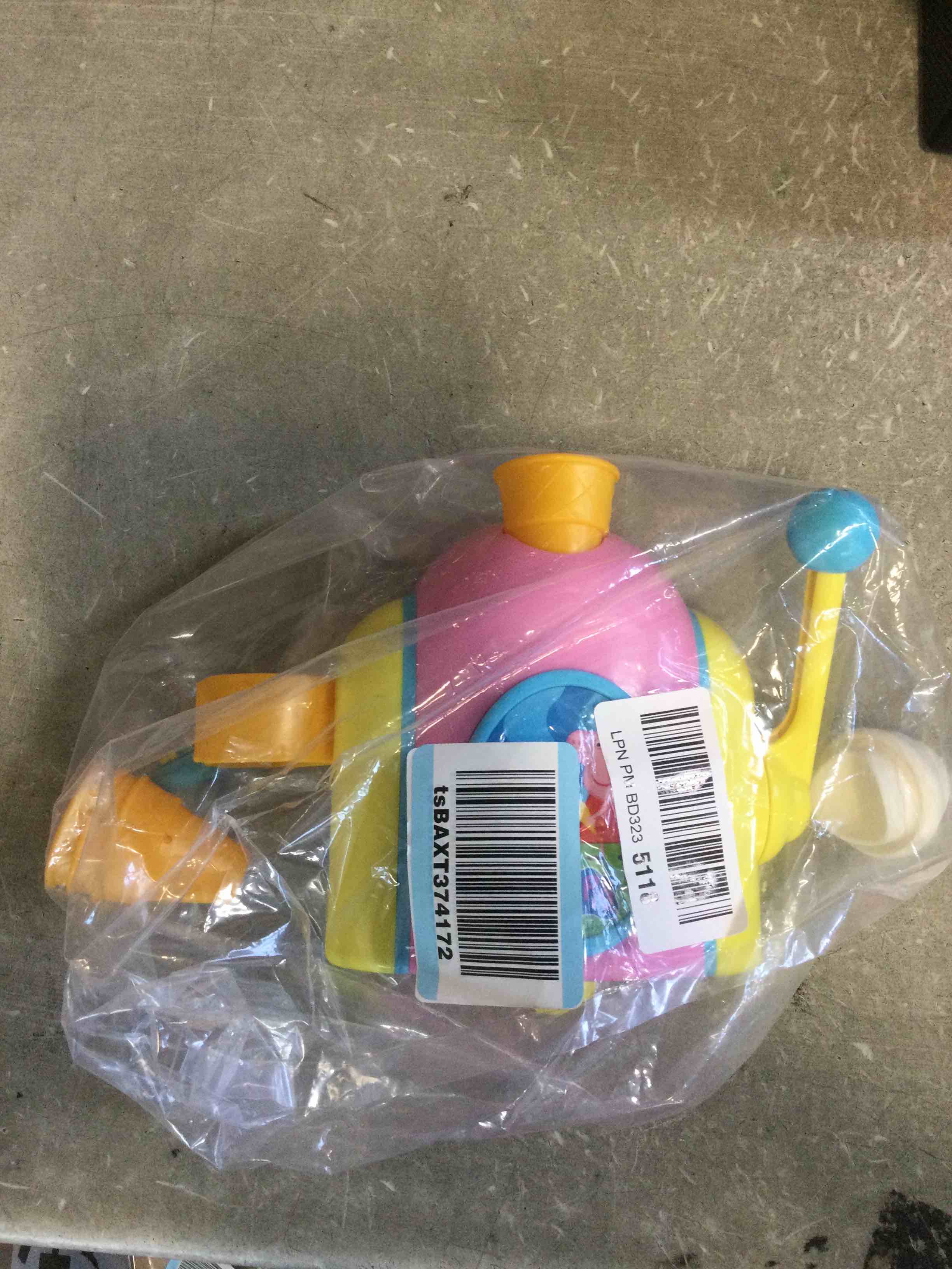 Toomies Peppa Pig Bubble Ice Cream Maker Bath Toy from Tomy Bath Time