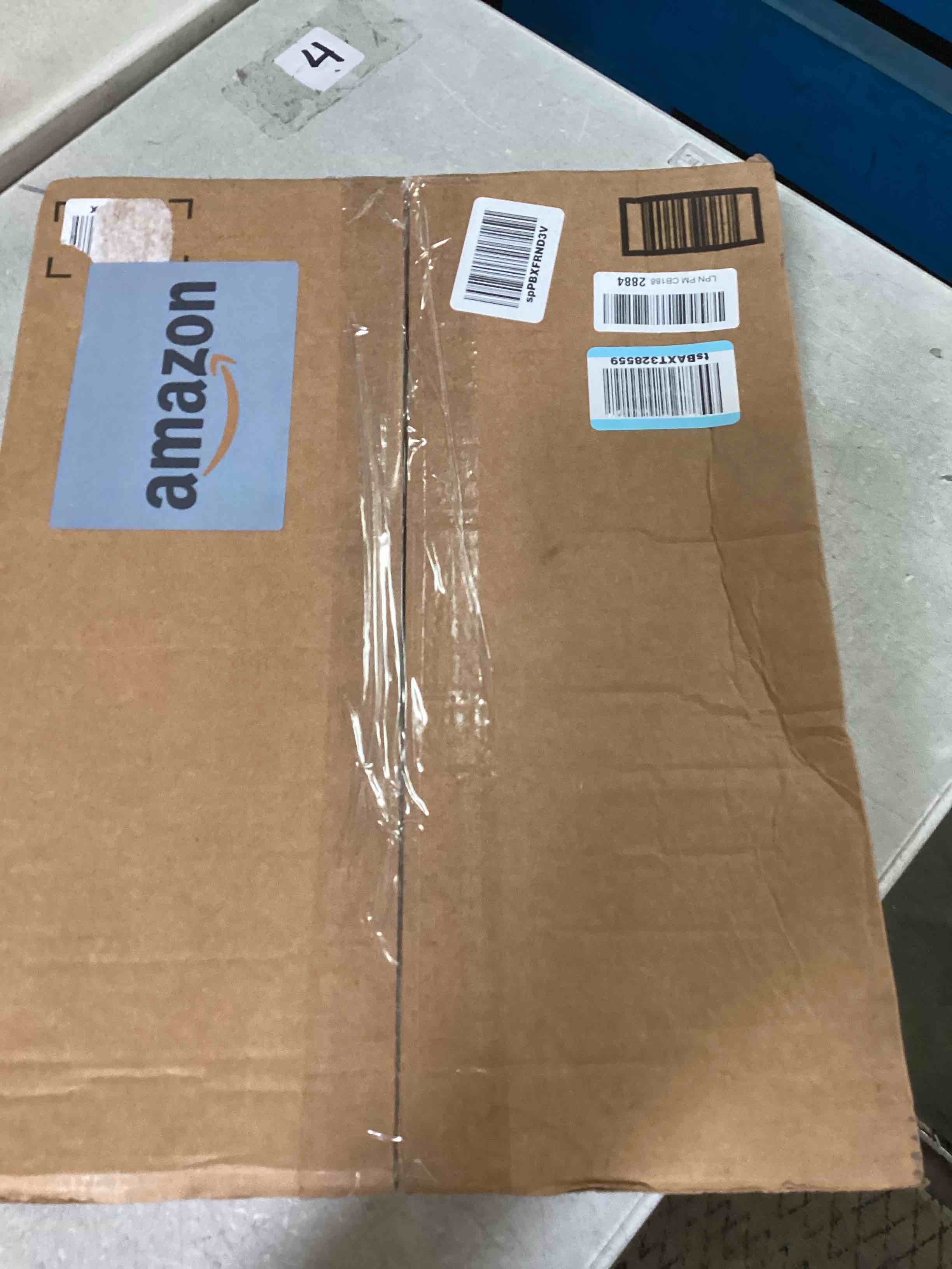 https://s3.amazonaws.com/lotting-images-prod/bidfta/TEA0009048_1724435141781.jpeg