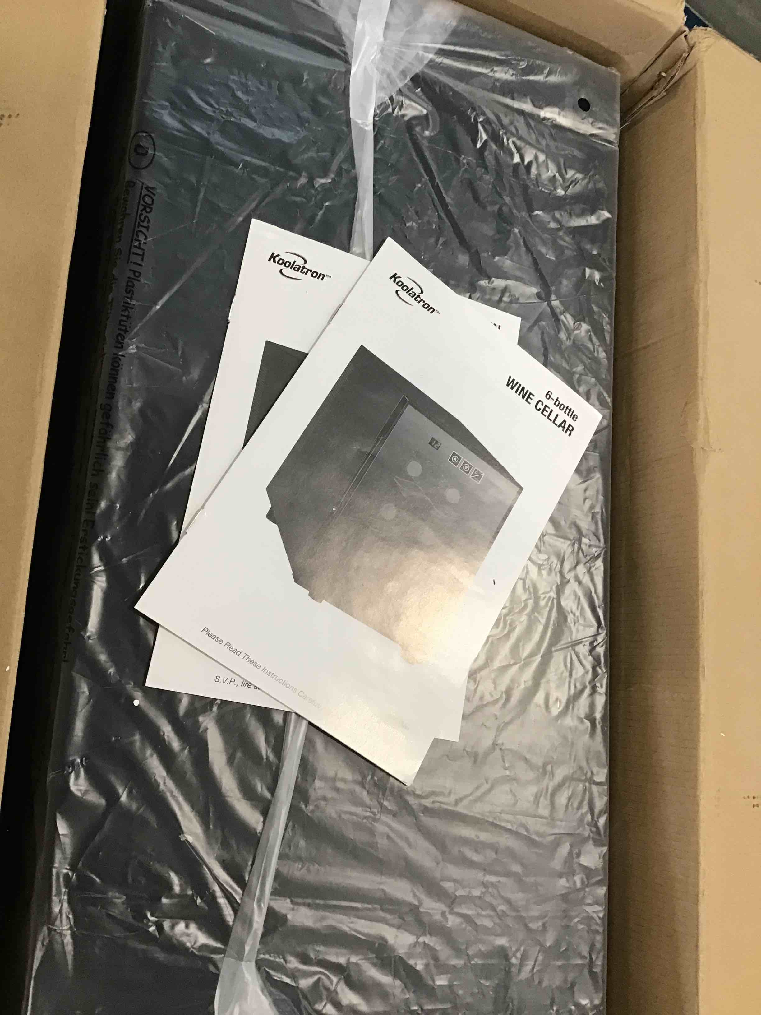 https://s3.amazonaws.com/lotting-images-prod/bidfta/TEA0010563_1724192538814.jpeg