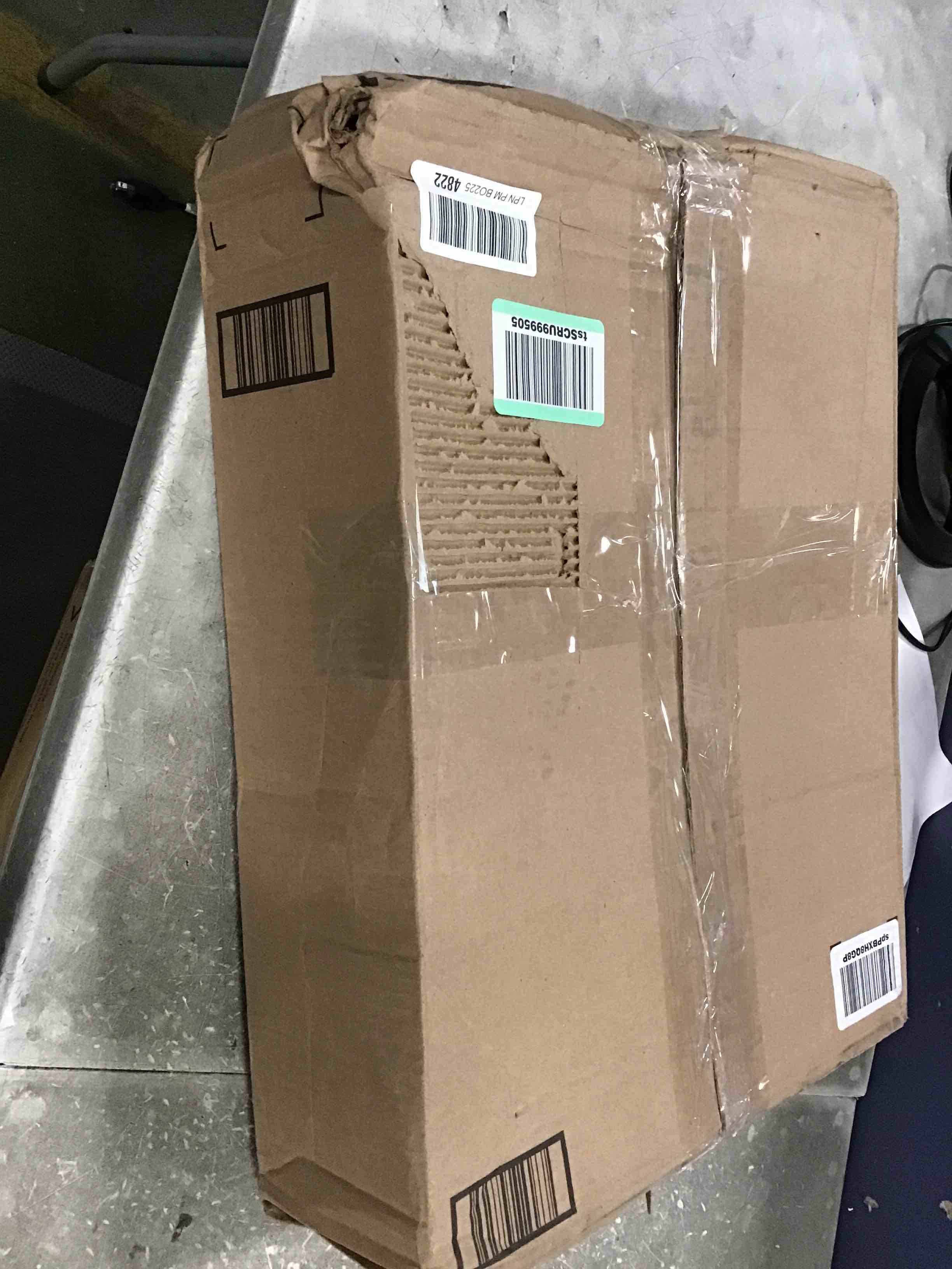 https://s3.amazonaws.com/lotting-images-prod/bidfta/TEA0011159_1723692746278.jpeg