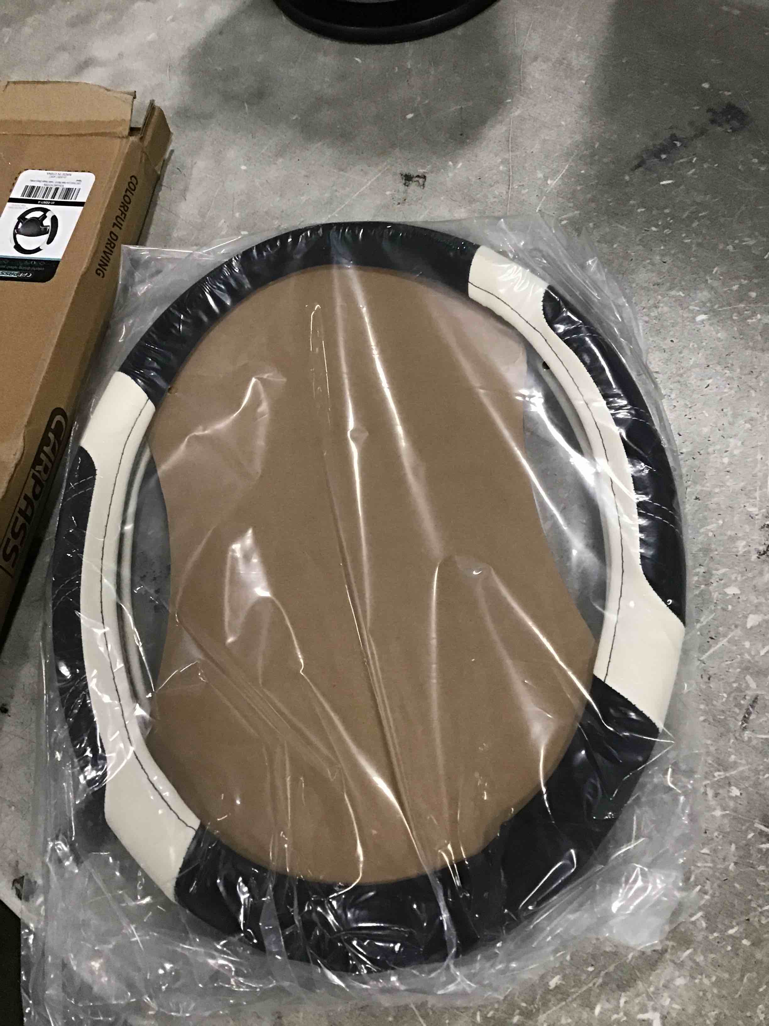 https://s3.amazonaws.com/lotting-images-prod/bidfta/TEA0011455_1723264969312.jpeg