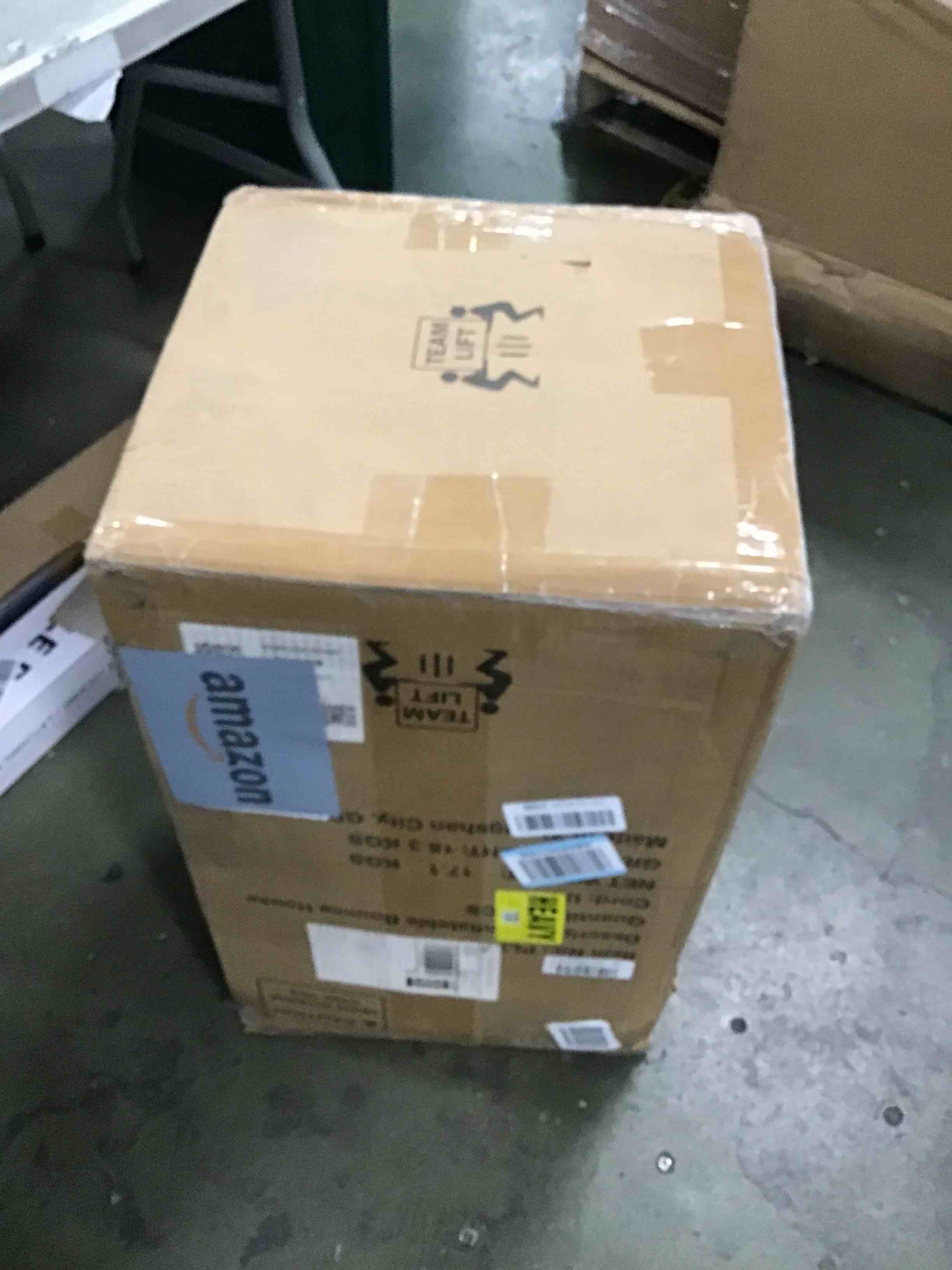 https://s3.amazonaws.com/lotting-images-prod/bidfta/TEA0011603_1723242181296.jpeg