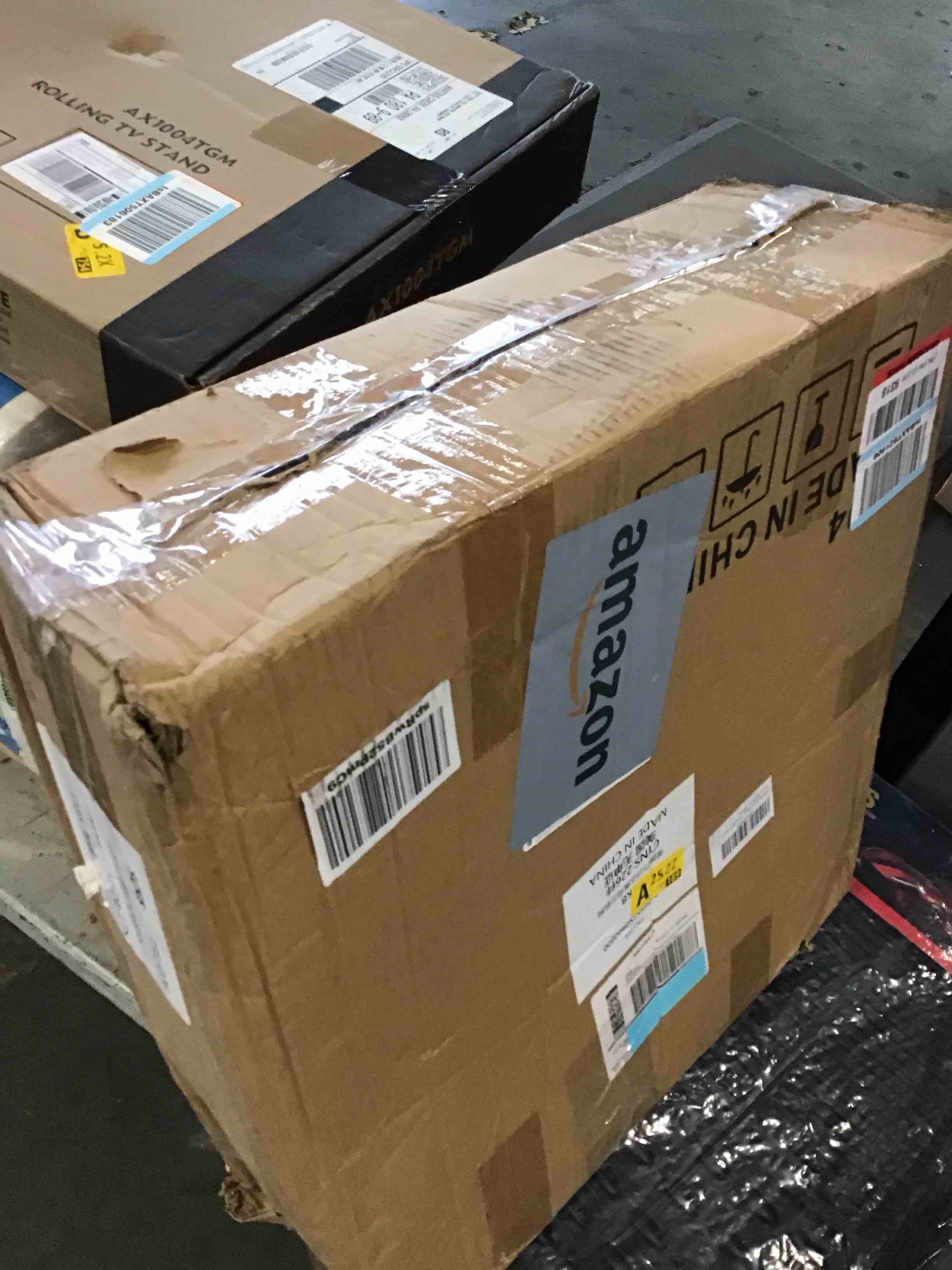 https://s3.amazonaws.com/lotting-images-prod/bidfta/TEA0013787_1758546706975.jpeg