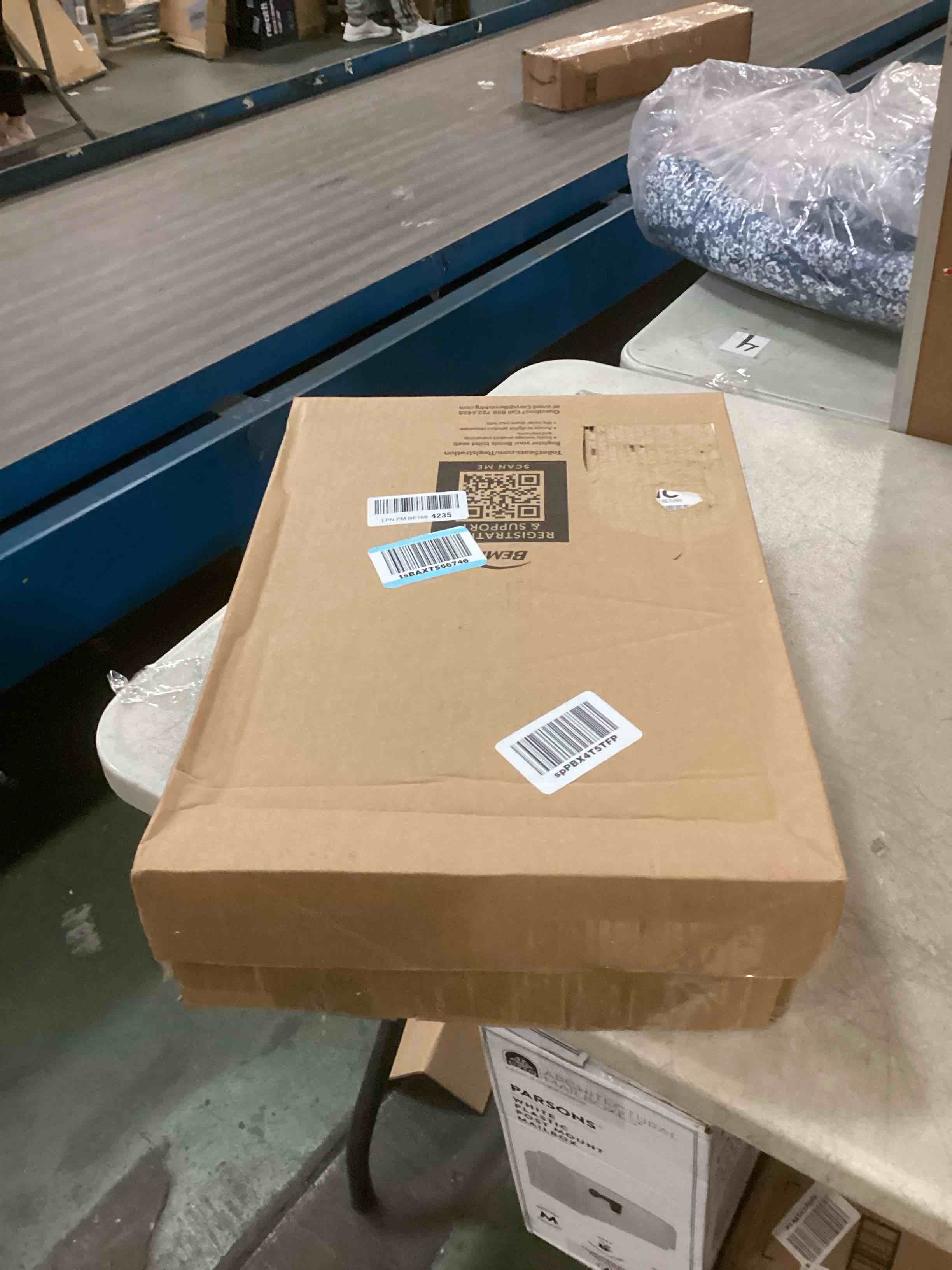 Assorted Toilet Seats