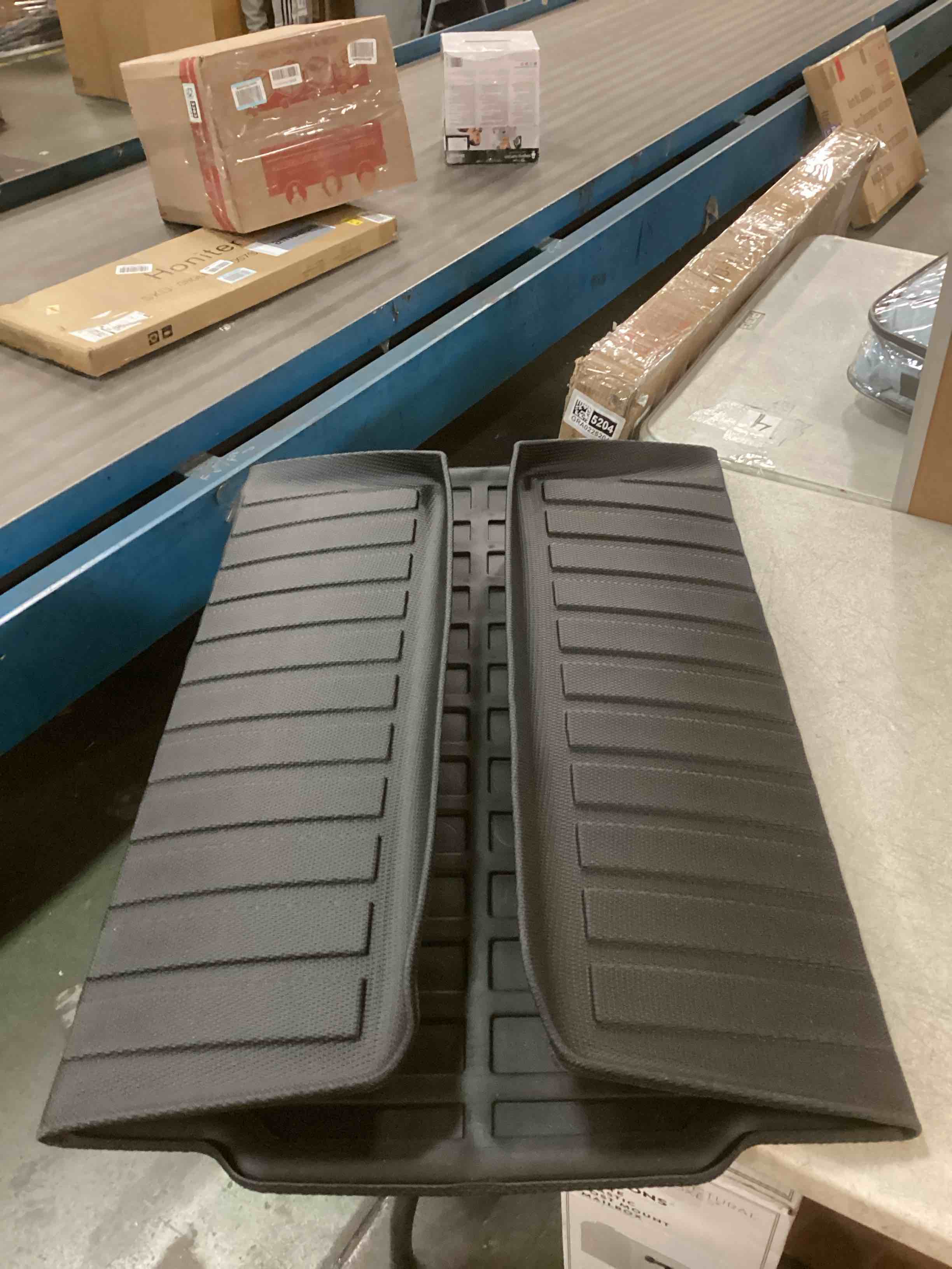 Auxko All Weather Cargo Liner Fit for Honda CRV 2023 (Non Hybrid) Lowest Position TPE Rubber Liners CRV Accessories All Season Guard Odorless Anti-Slip Cargo Mat Black