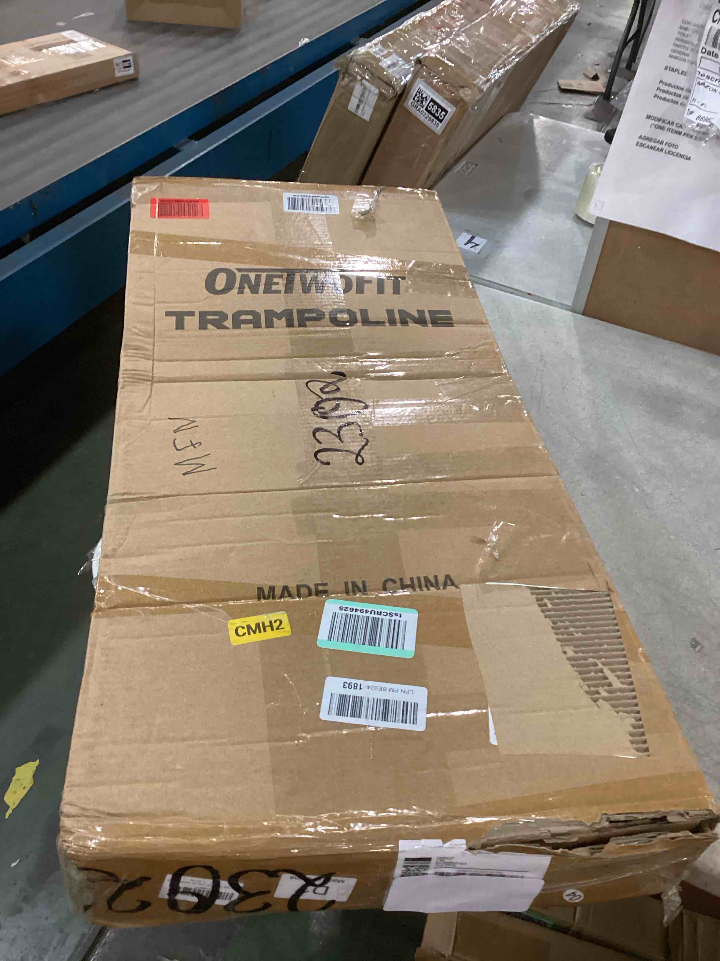https://s3.amazonaws.com/lotting-images-prod/bidfta/TEA0015157_1728362547143.jpeg