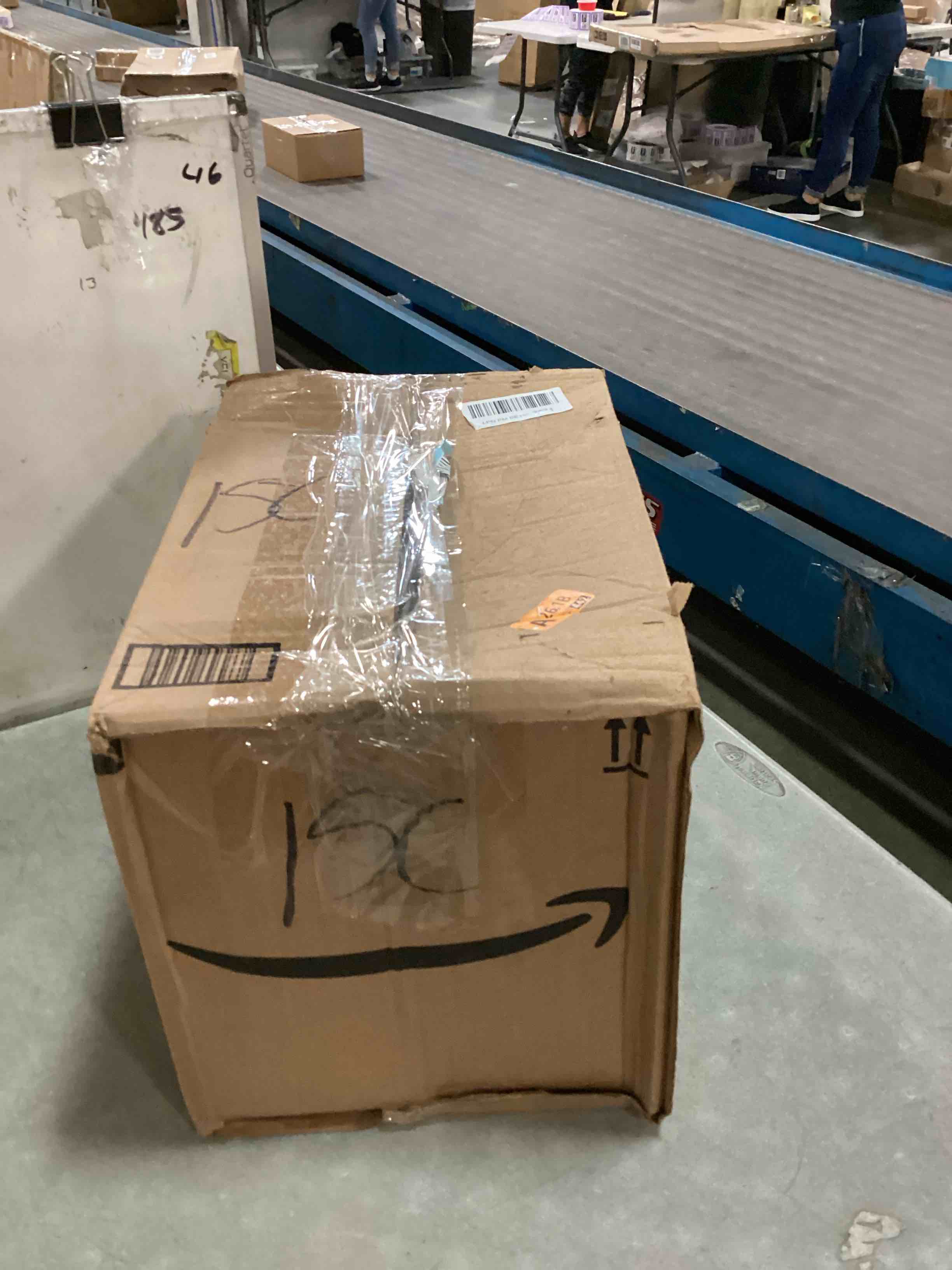 https://s3.amazonaws.com/lotting-images-prod/bidfta/TEA0015517_1728126187639.jpeg