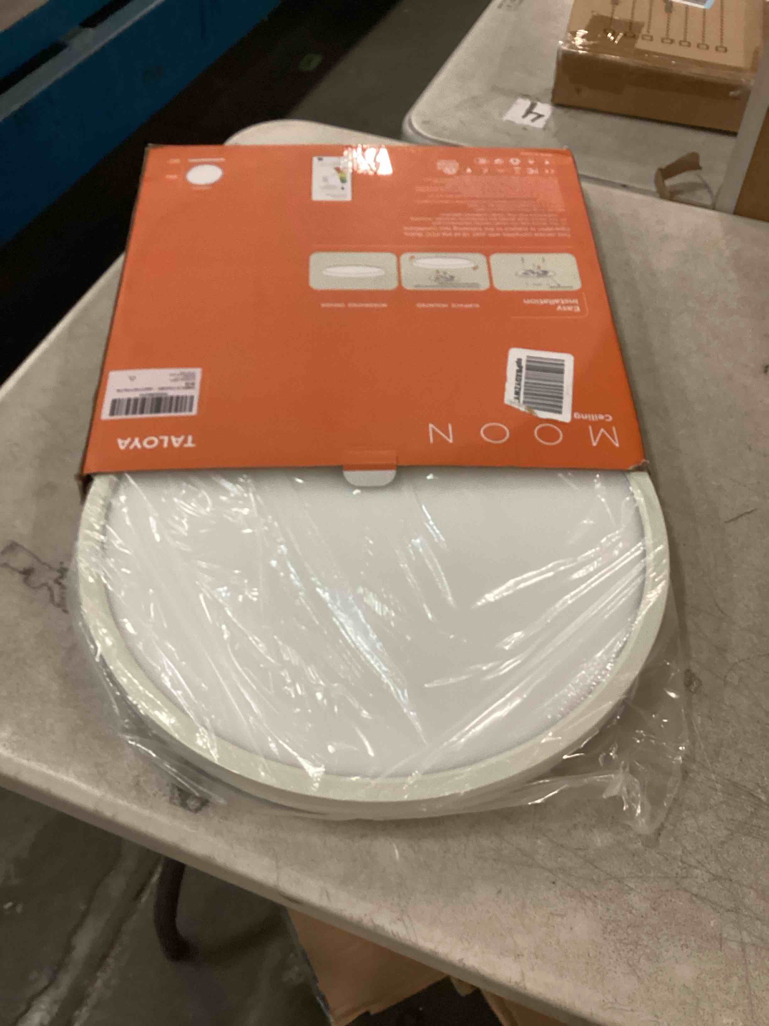 https://s3.amazonaws.com/lotting-images-prod/bidfta/TEA0015584_1728095760574.jpeg