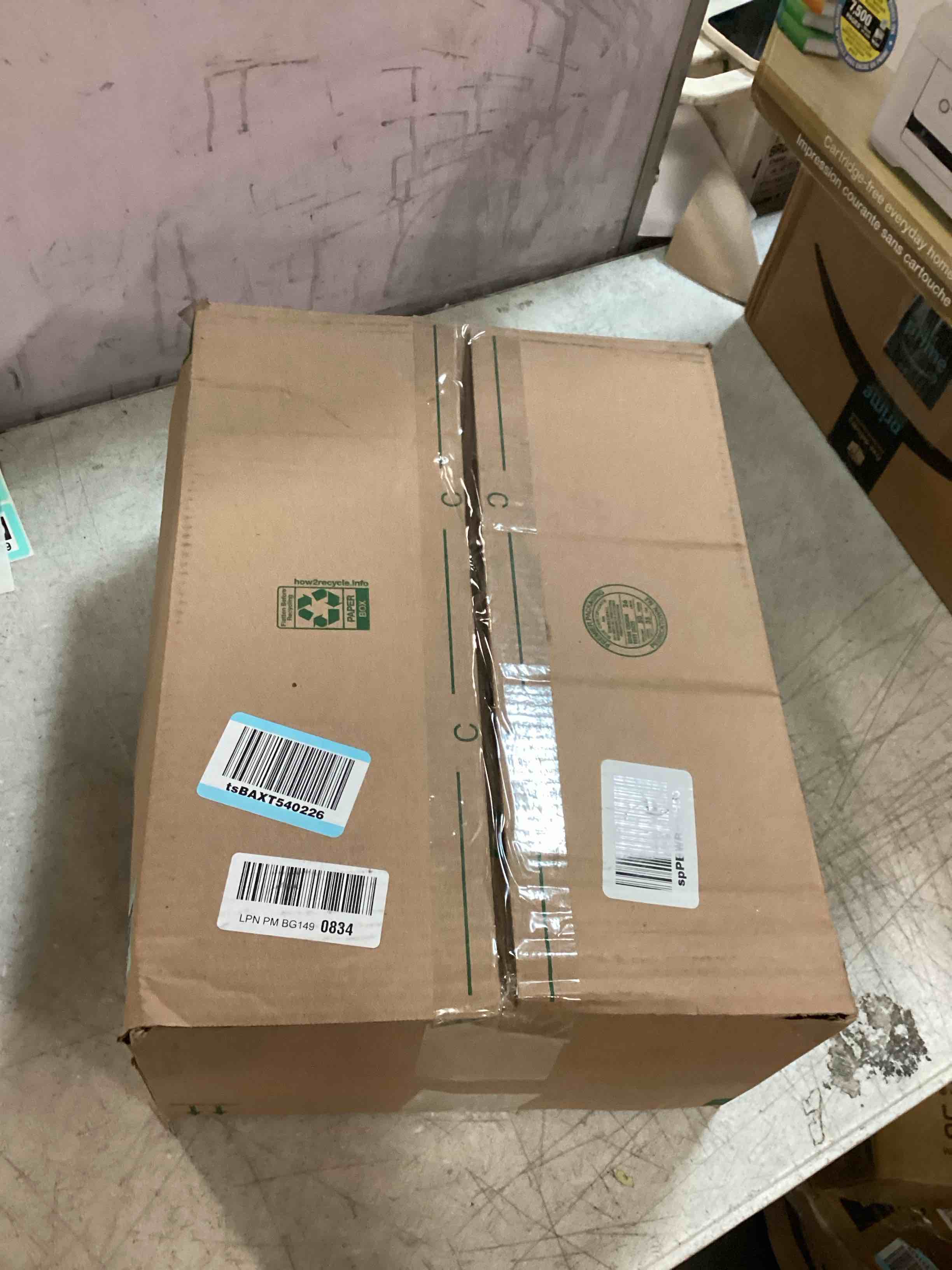 https://s3.amazonaws.com/lotting-images-prod/bidfta/TEA0016523_1724453753934.jpeg