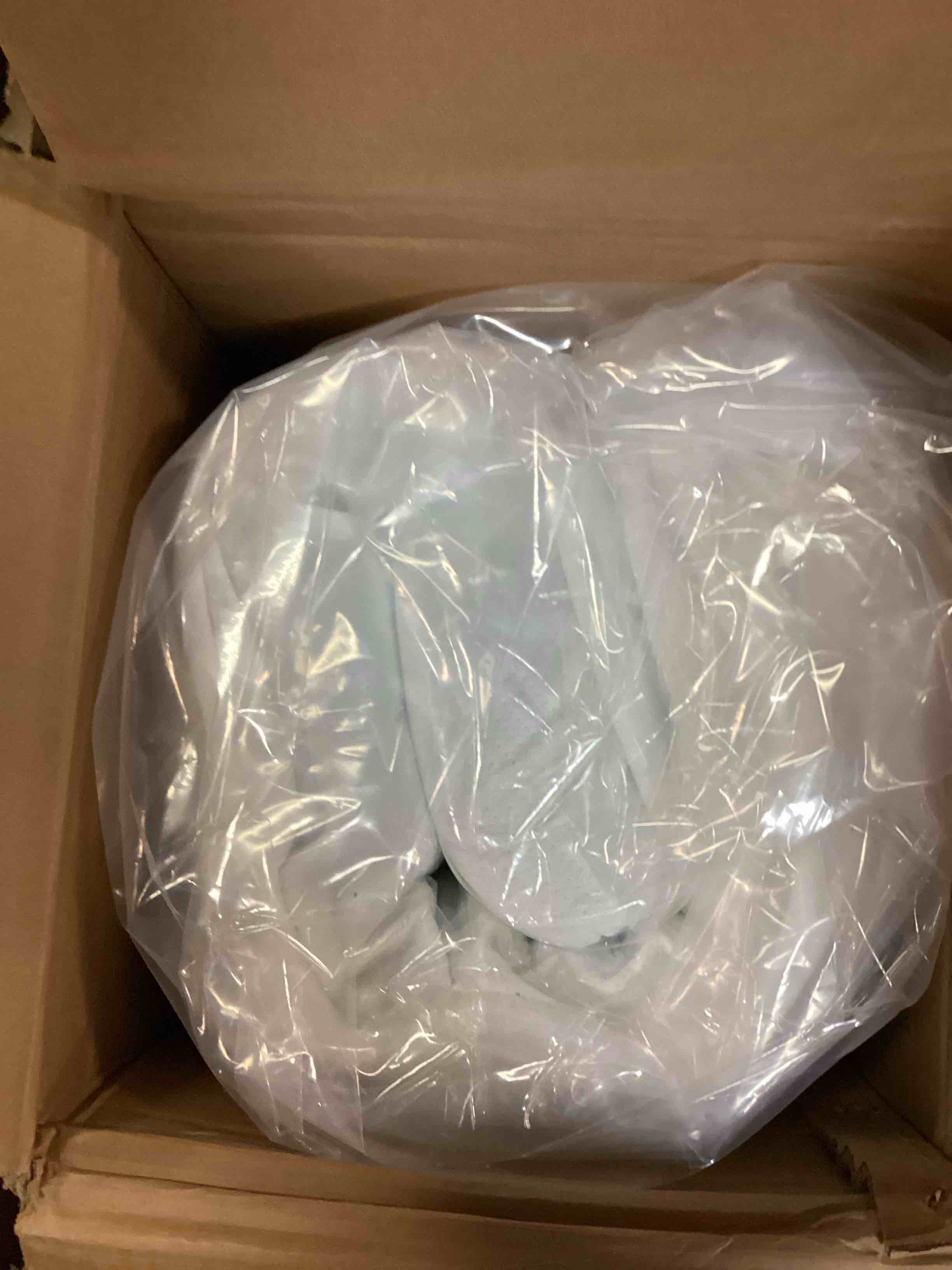 https://s3.amazonaws.com/lotting-images-prod/bidfta/TEA0016642_1724372899646.jpeg