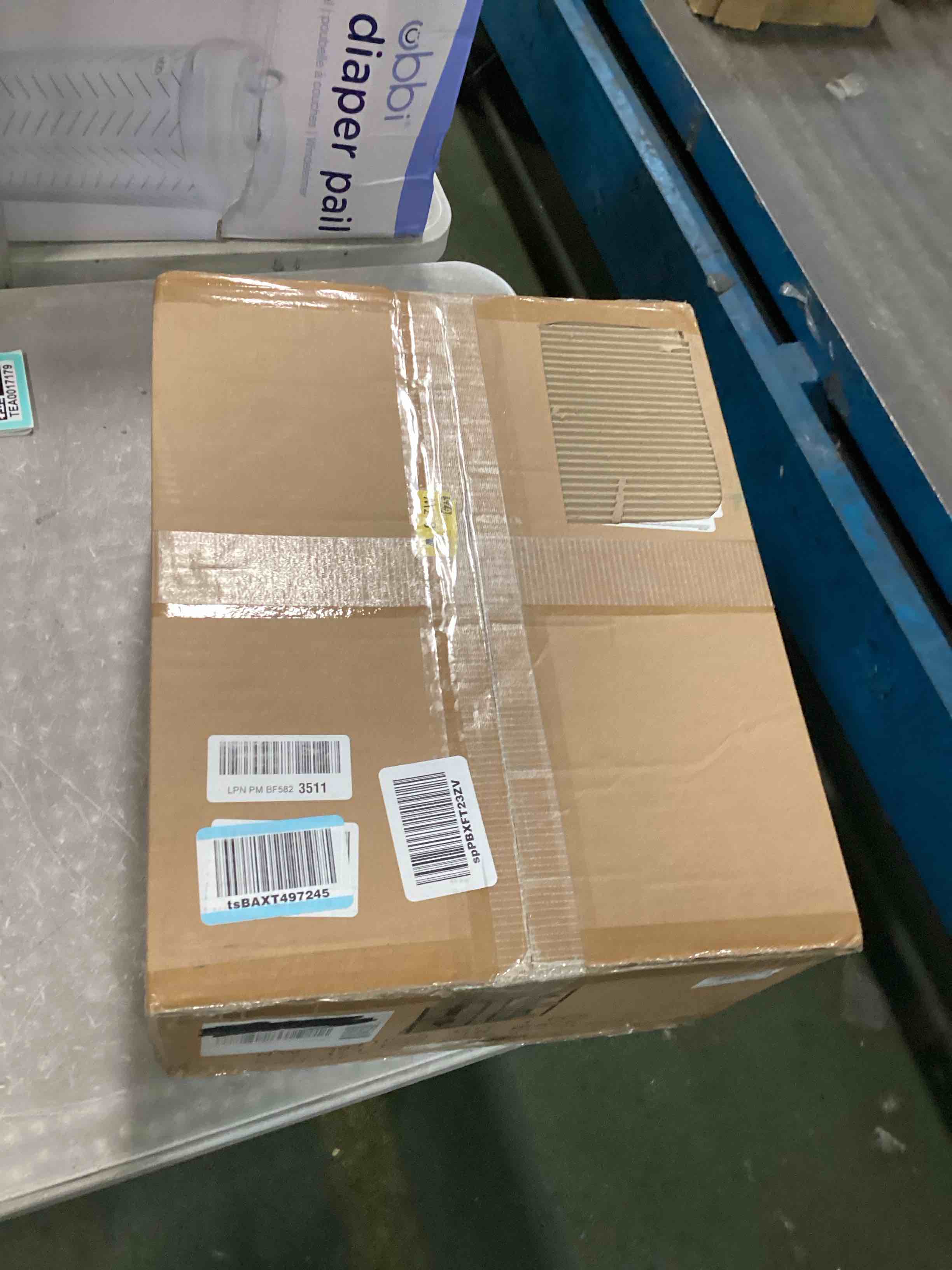 https://s3.amazonaws.com/lotting-images-prod/bidfta/TEA0017166_1724114599881.jpeg