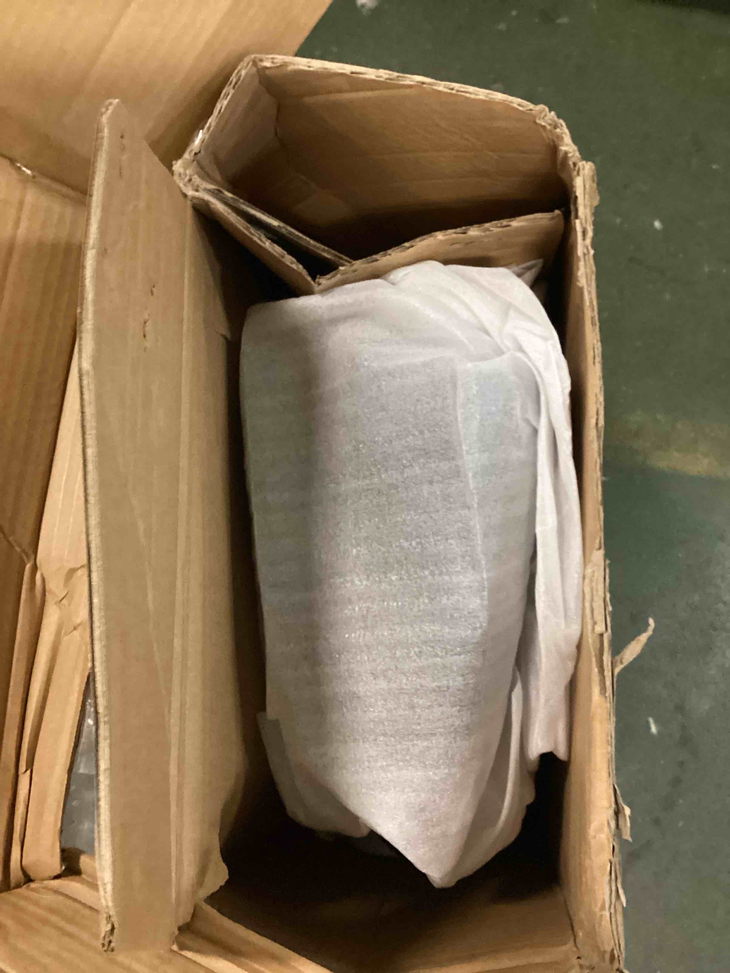 https://s3.amazonaws.com/lotting-images-prod/bidfta/TEA0017819_1723171332119.jpeg