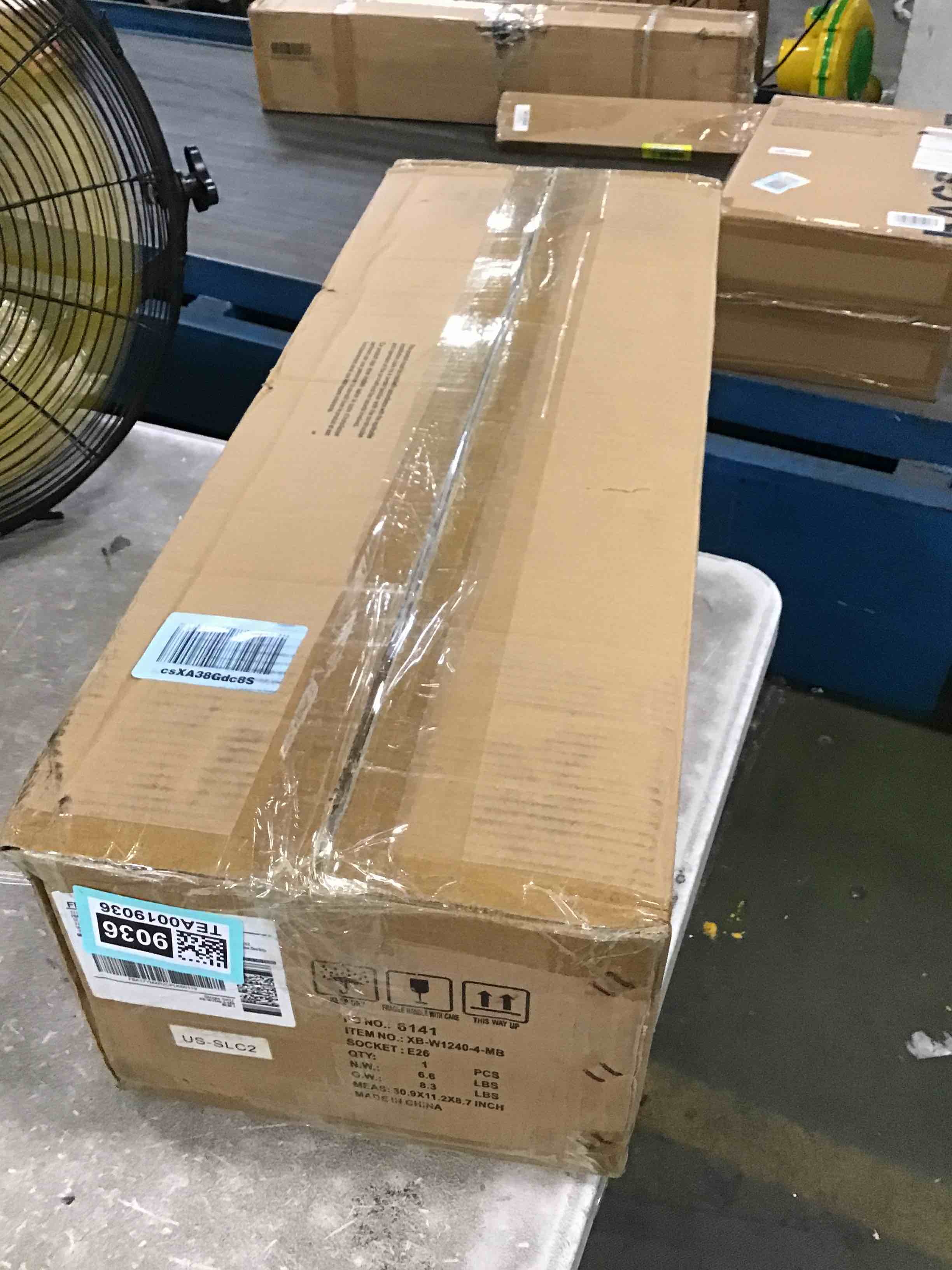 https://s3.amazonaws.com/lotting-images-prod/bidfta/TEA0019036_1723226399252.jpeg