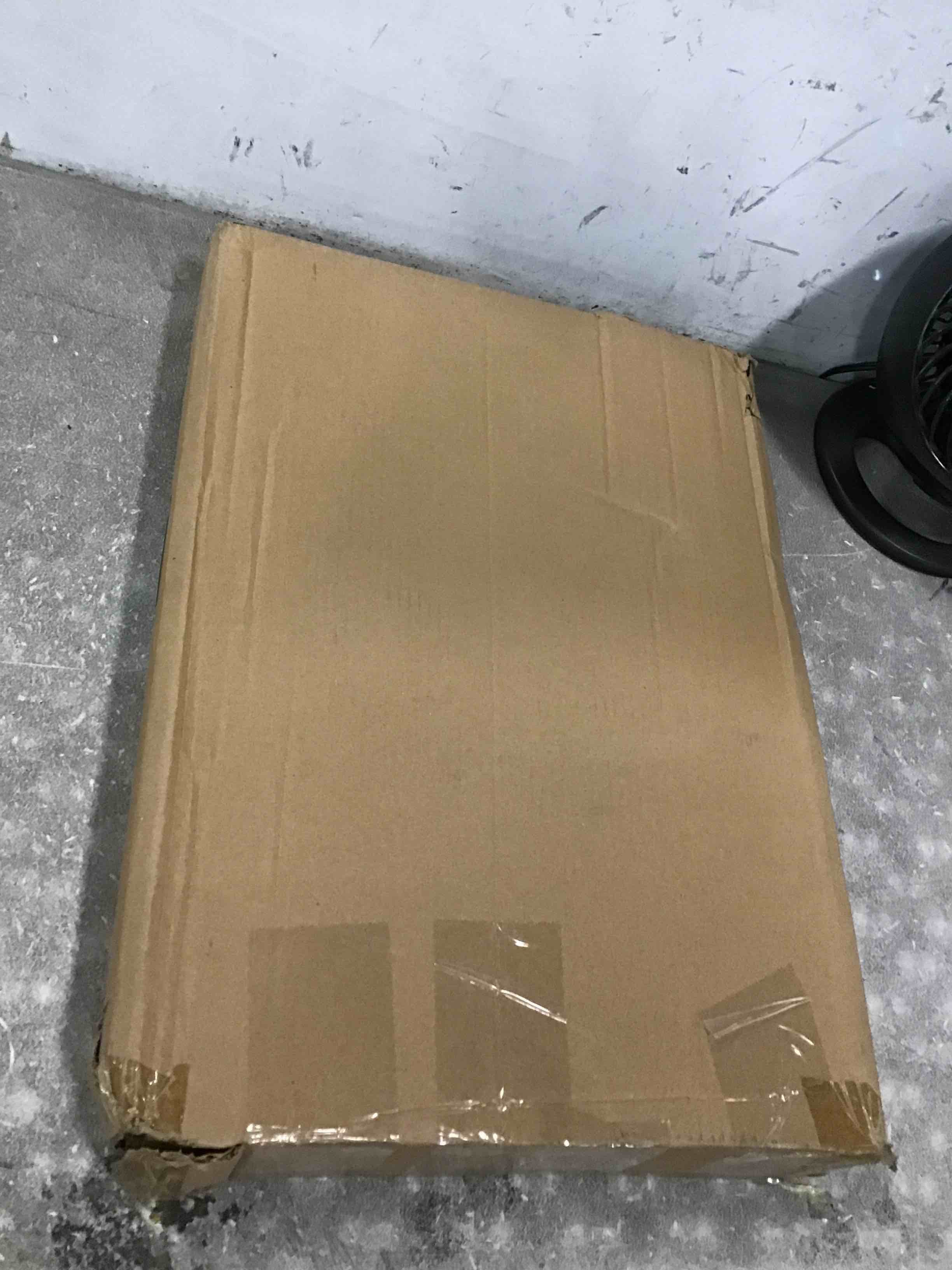 https://s3.amazonaws.com/lotting-images-prod/bidfta/TEA0019361_1723124825889.jpeg