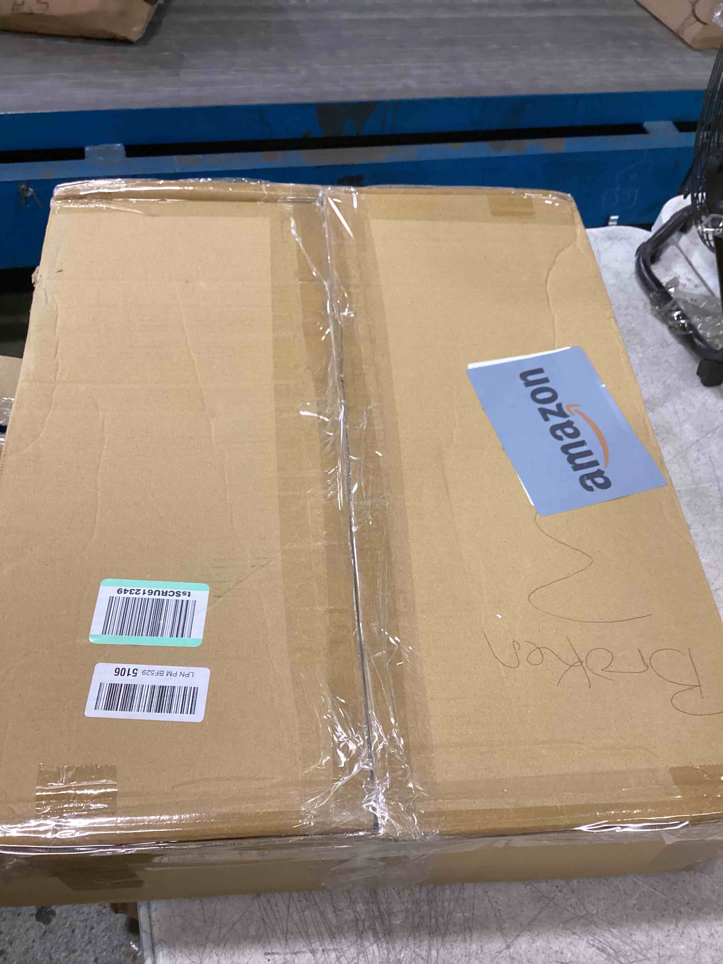 https://s3.amazonaws.com/lotting-images-prod/bidfta/TEA0020408_1724789066874.jpeg