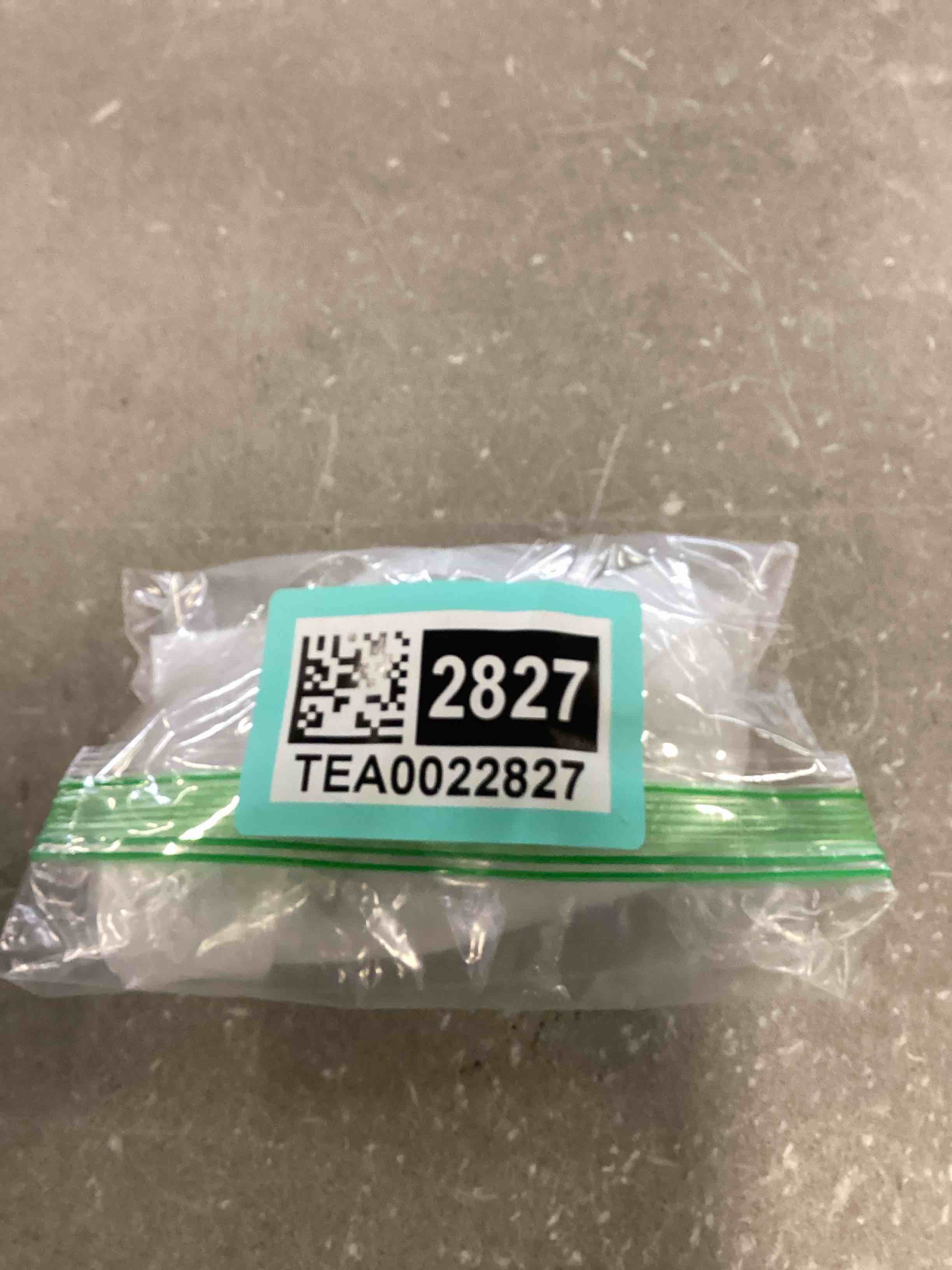 https://s3.amazonaws.com/lotting-images-prod/bidfta/TEA0022827_1723129903513.jpeg