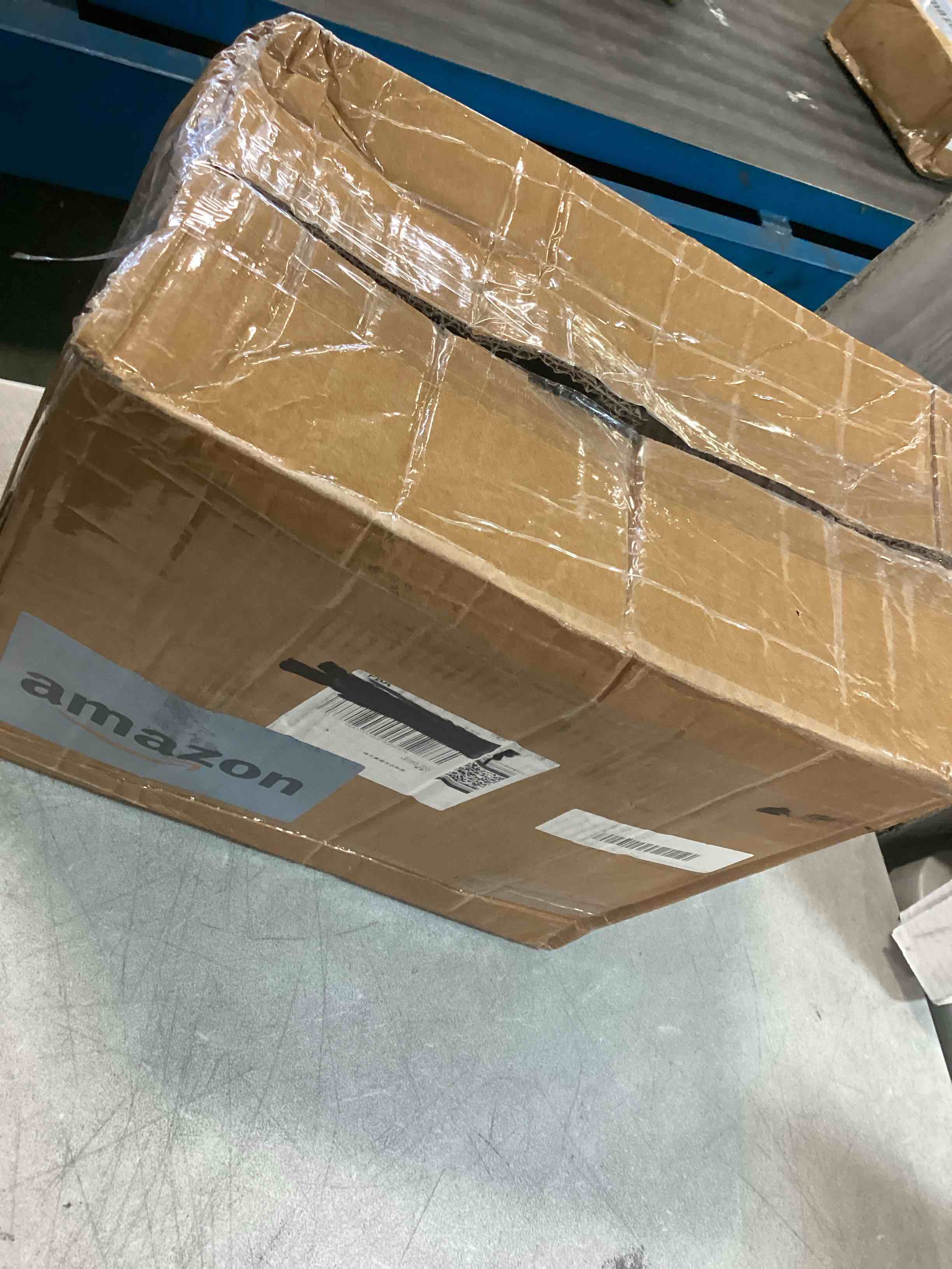 https://s3.amazonaws.com/lotting-images-prod/bidfta/TEA0027156_1724944823542.jpeg