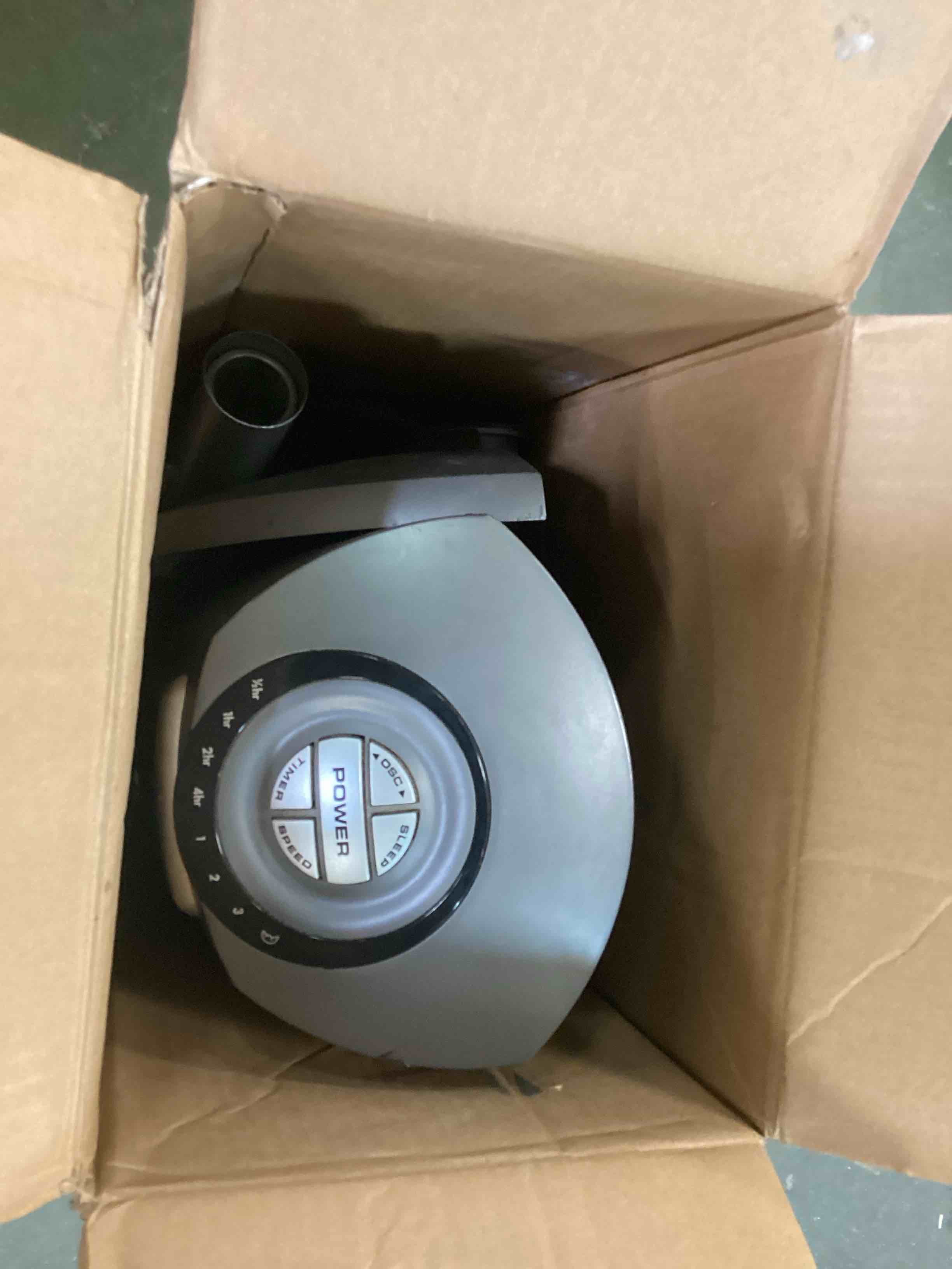 https://s3.amazonaws.com/lotting-images-prod/bidfta/TEA0027342_1724867823480.jpeg