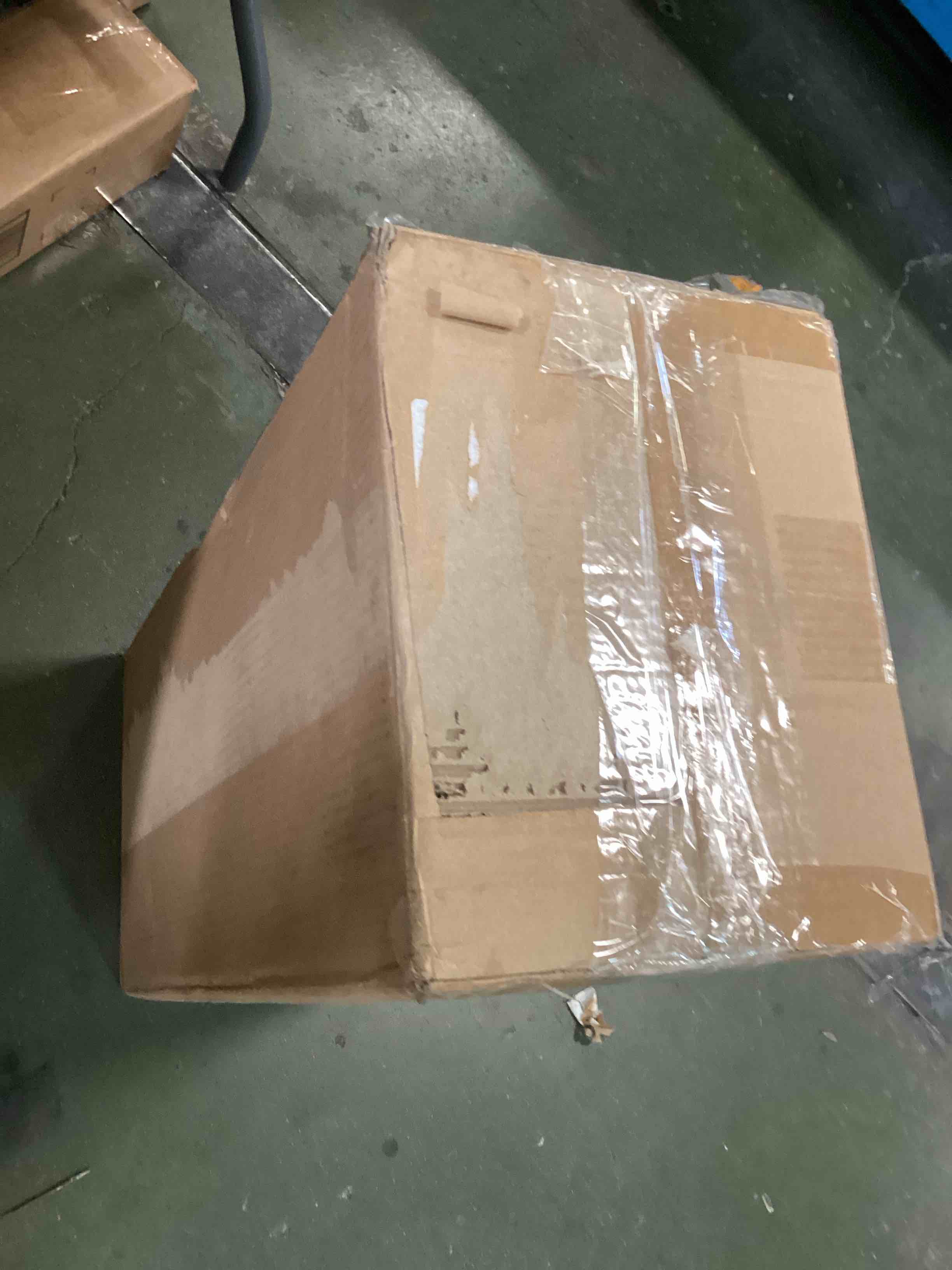 https://s3.amazonaws.com/lotting-images-prod/bidfta/TEA0027342_1724867836108.jpeg