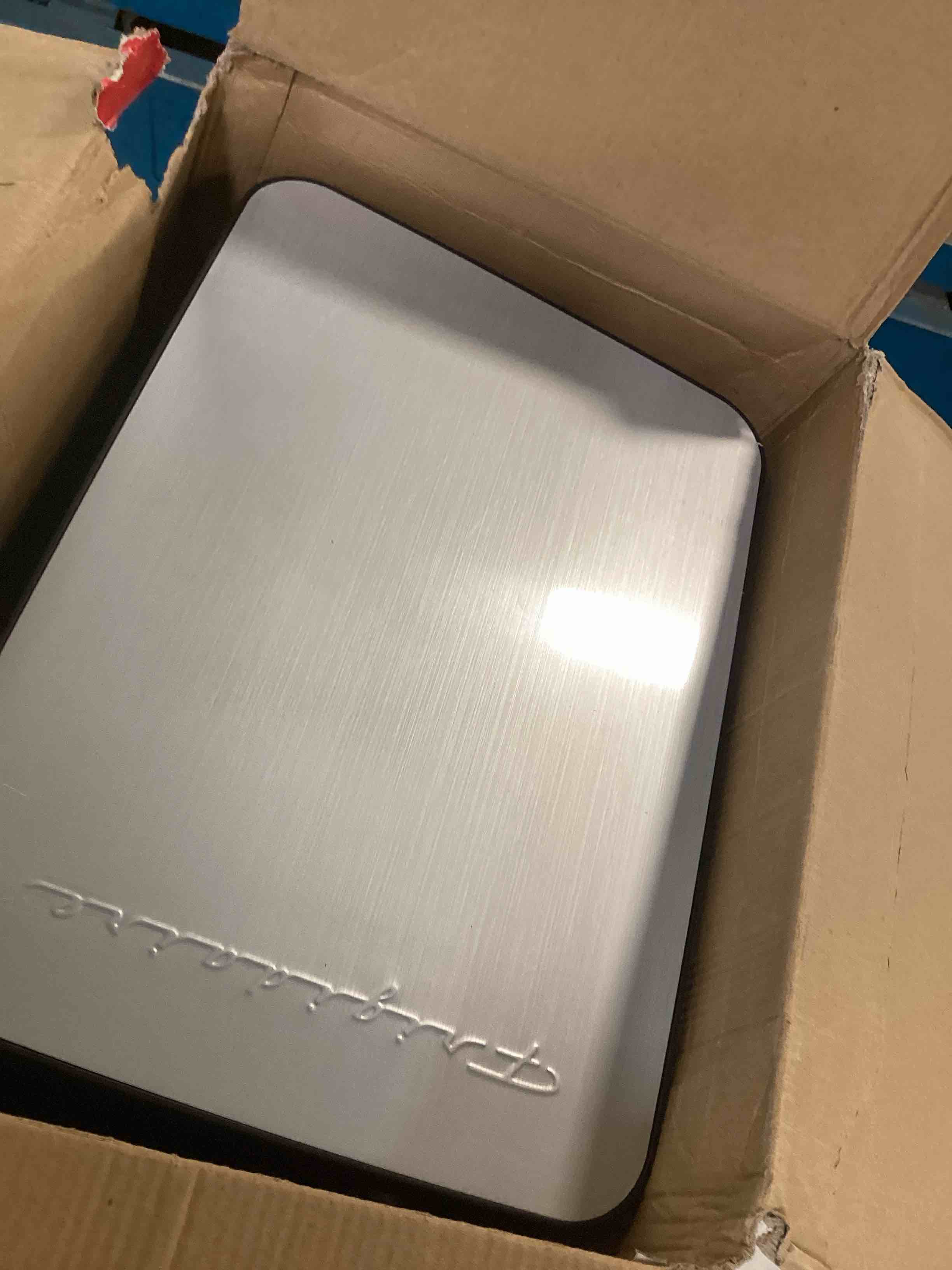 https://s3.amazonaws.com/lotting-images-prod/bidfta/TEA0027601_1724774320957.jpeg