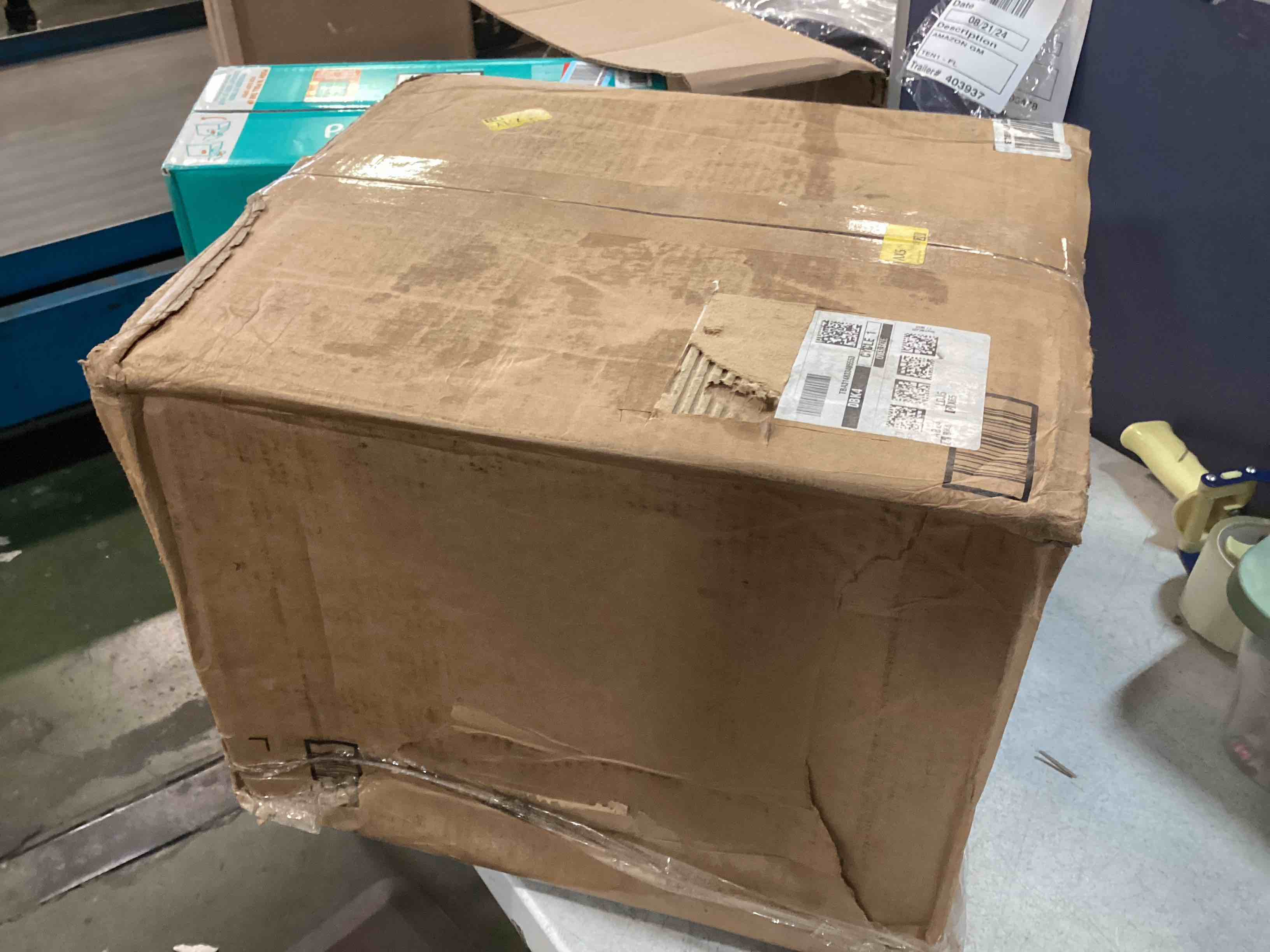 https://s3.amazonaws.com/lotting-images-prod/bidfta/TEA0027867_1724433818235.jpeg