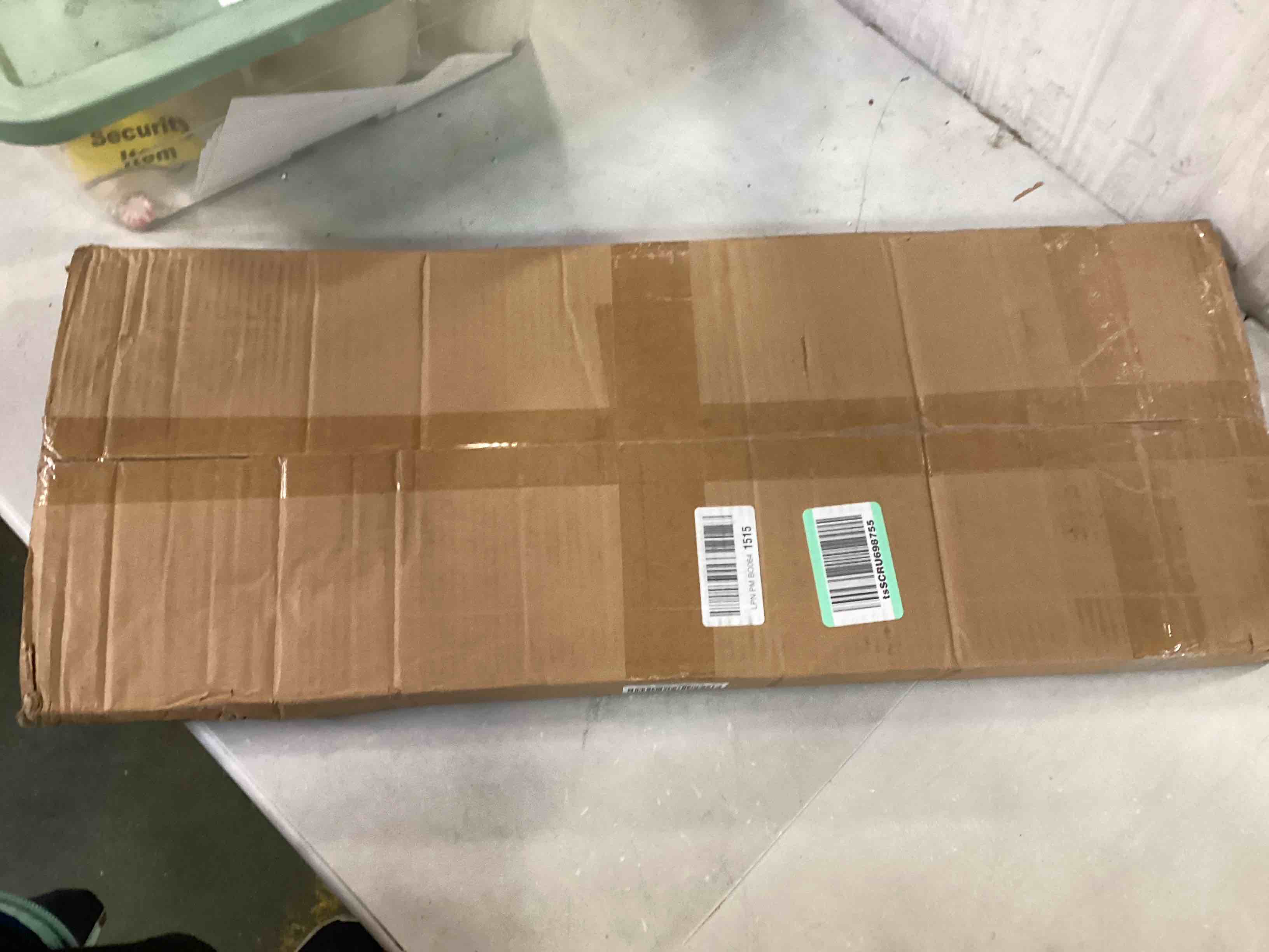 https://s3.amazonaws.com/lotting-images-prod/bidfta/TEA0028396_1724249905597.jpeg