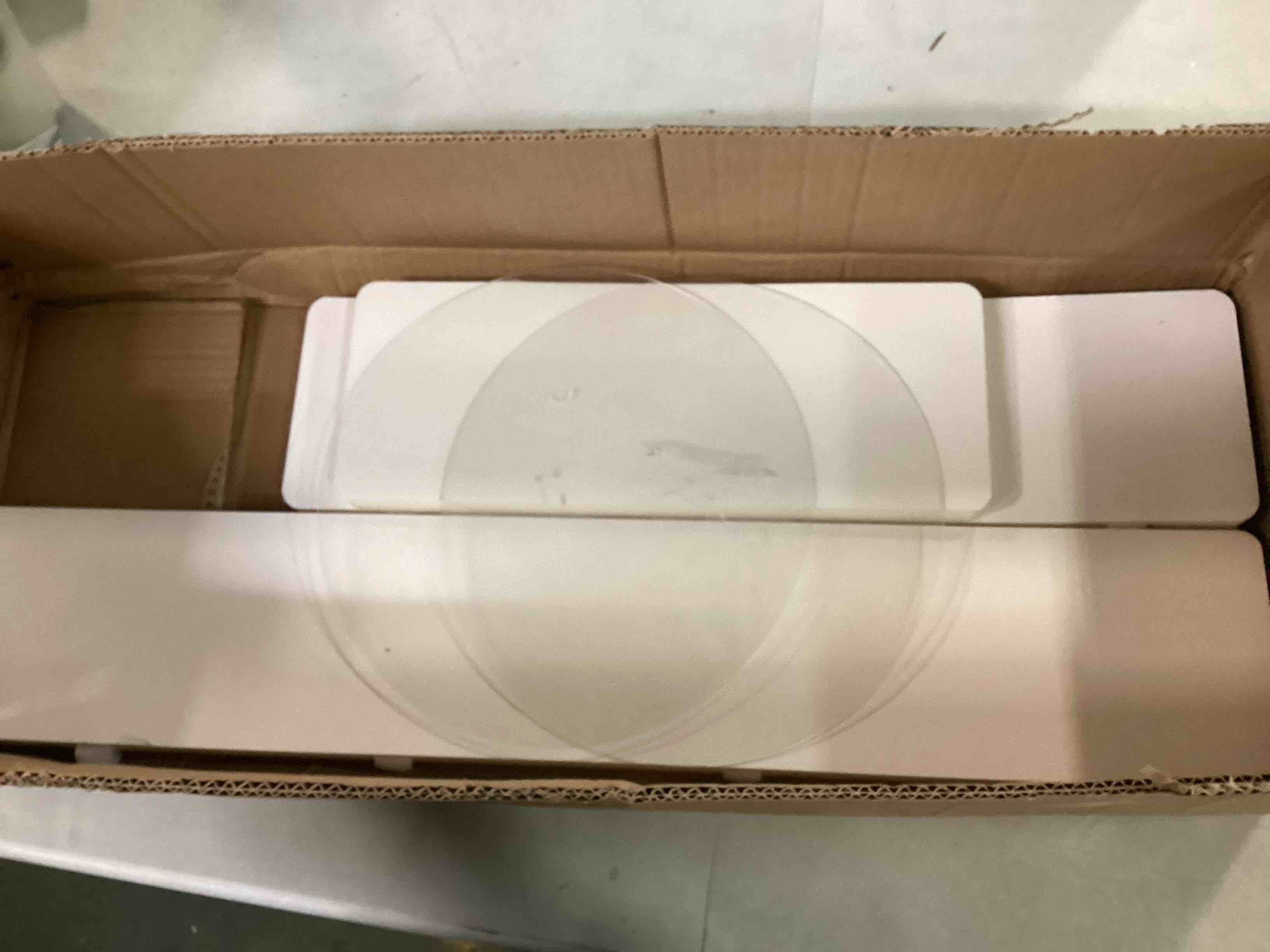 https://s3.amazonaws.com/lotting-images-prod/bidfta/TEA0028396_1724249931003.jpeg