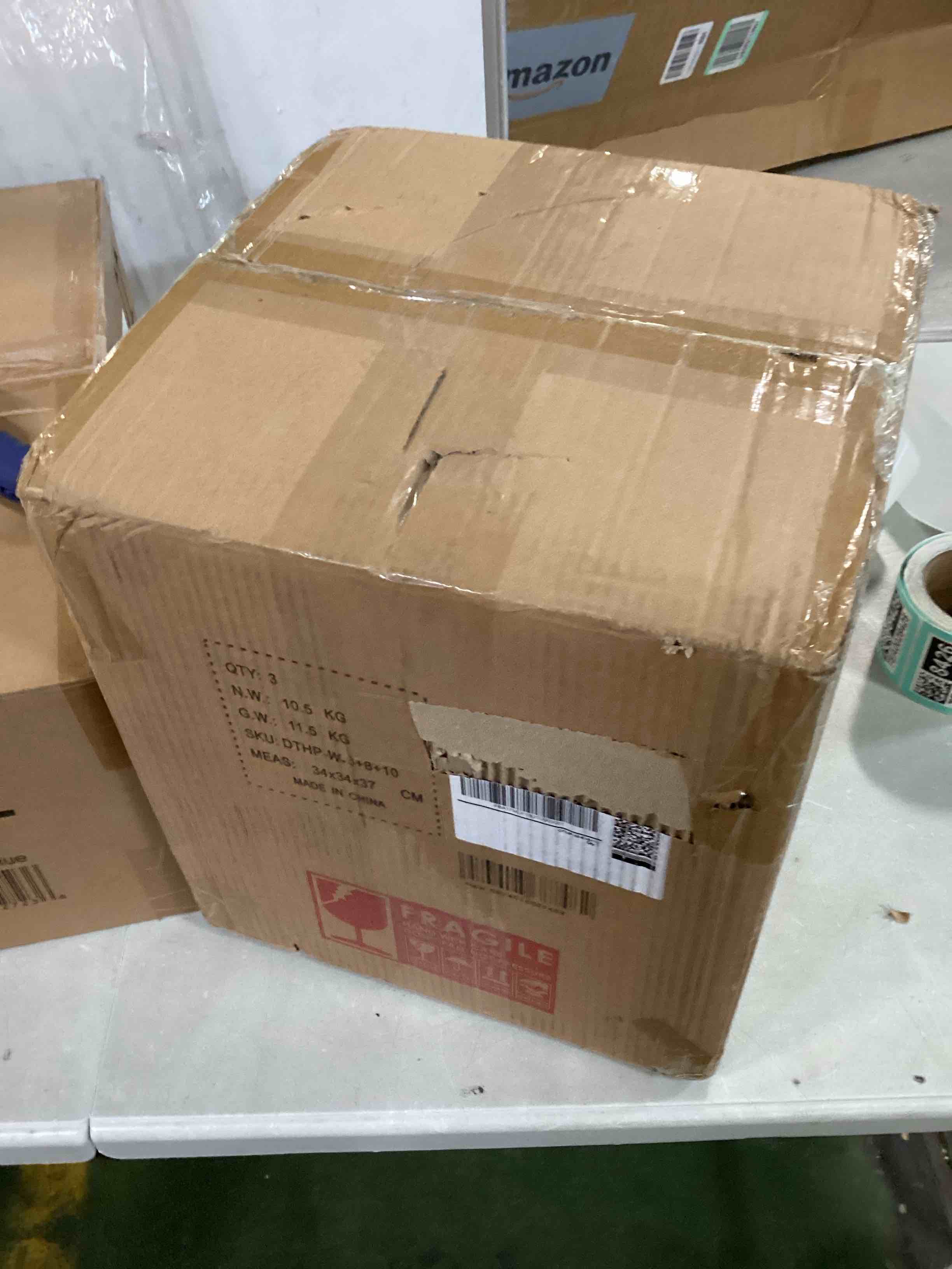https://s3.amazonaws.com/lotting-images-prod/bidfta/TEA0028429_1724245328044.jpeg