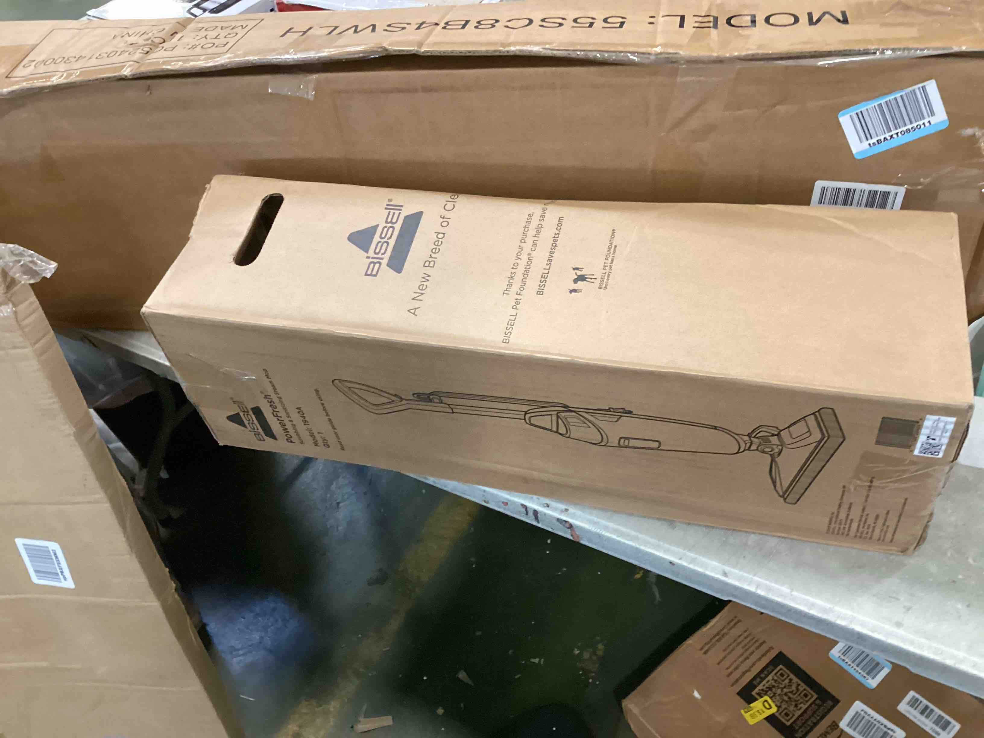 https://s3.amazonaws.com/lotting-images-prod/bidfta/TEA0028840_1724075566686.jpeg