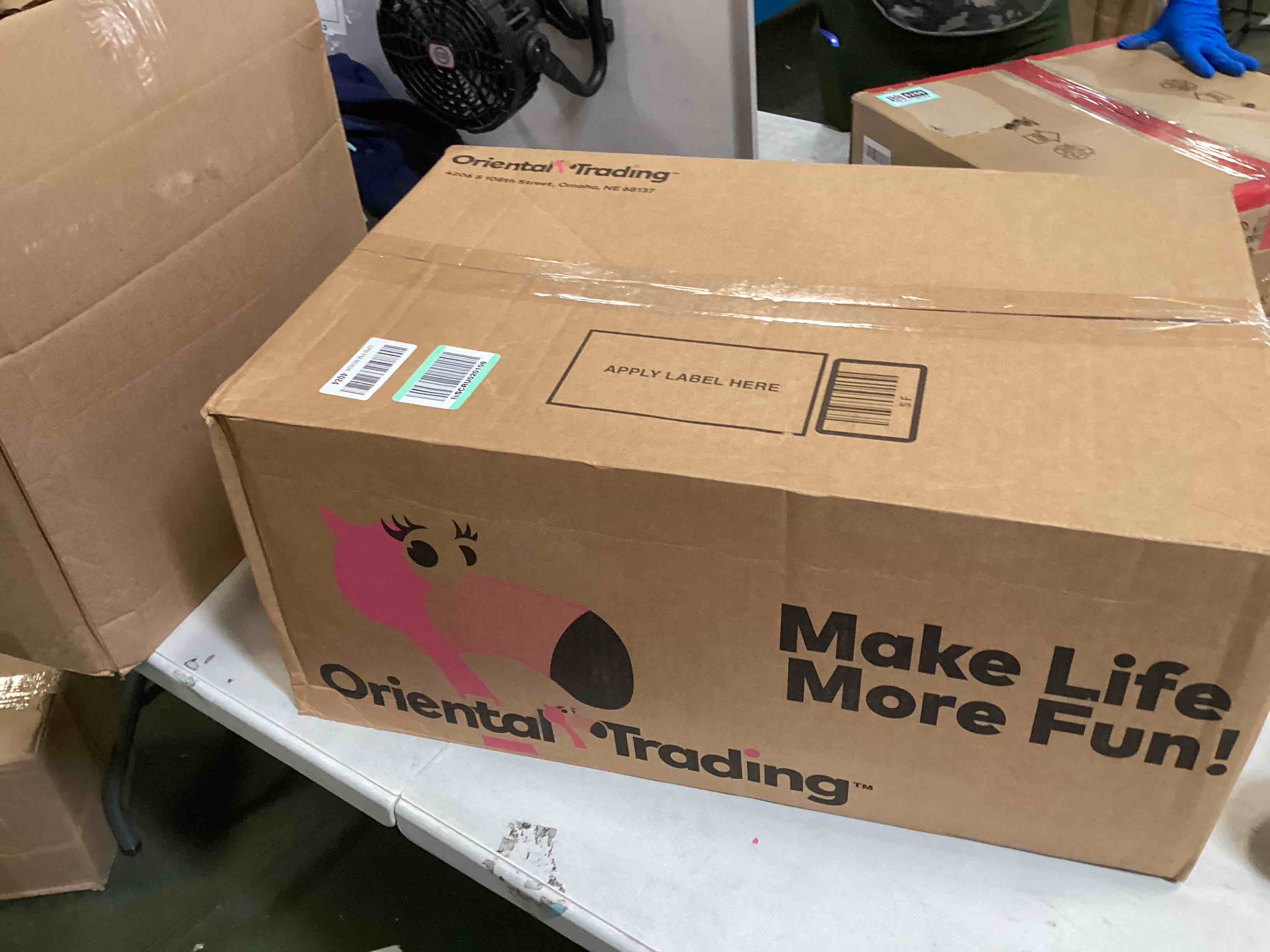 https://s3.amazonaws.com/lotting-images-prod/bidfta/TEA0028996_1723825004621.jpeg