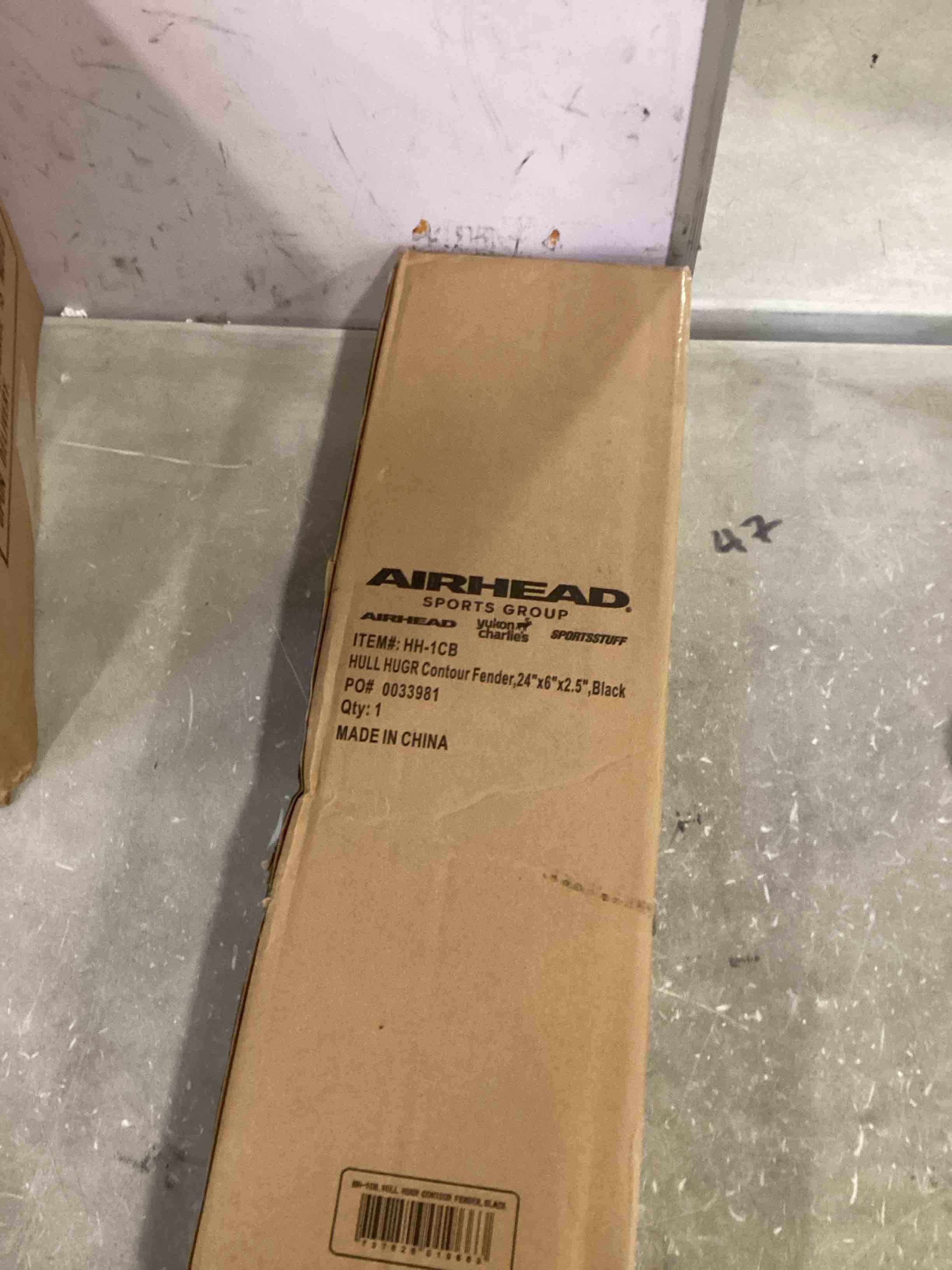 https://s3.amazonaws.com/lotting-images-prod/bidfta/TEA0029143_1723750915843.jpeg