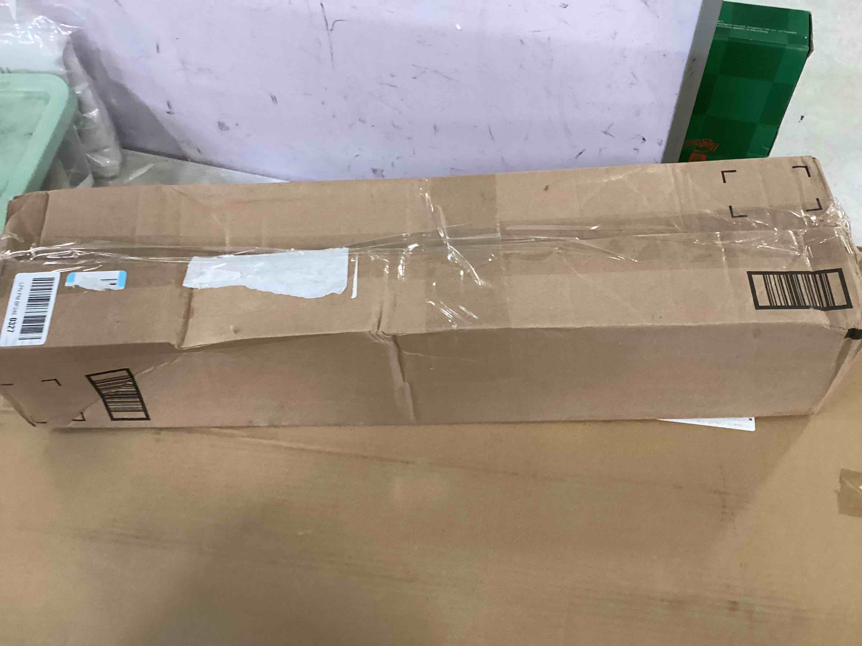https://s3.amazonaws.com/lotting-images-prod/bidfta/TEA0029272_1723735284445.jpeg