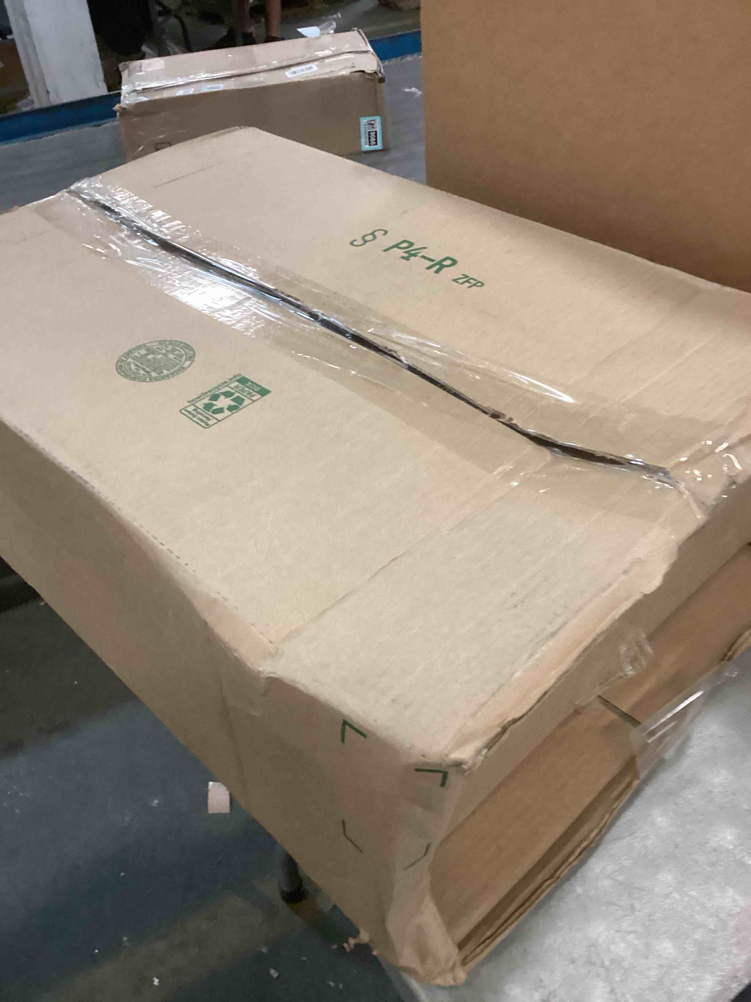 https://s3.amazonaws.com/lotting-images-prod/bidfta/TEA0034060_1724430393435.jpeg
