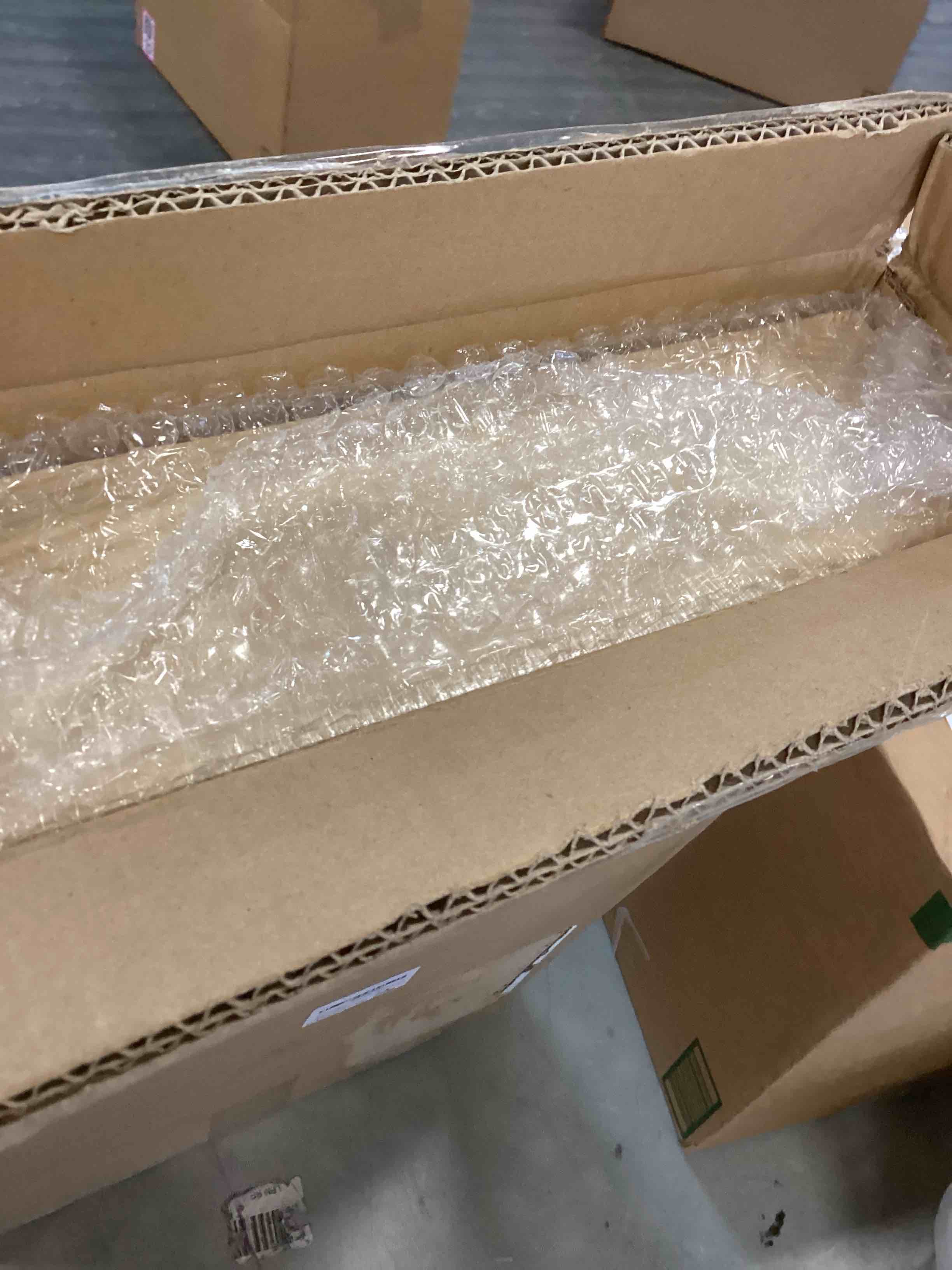 https://s3.amazonaws.com/lotting-images-prod/bidfta/TEA0034094_1724426917672.jpeg