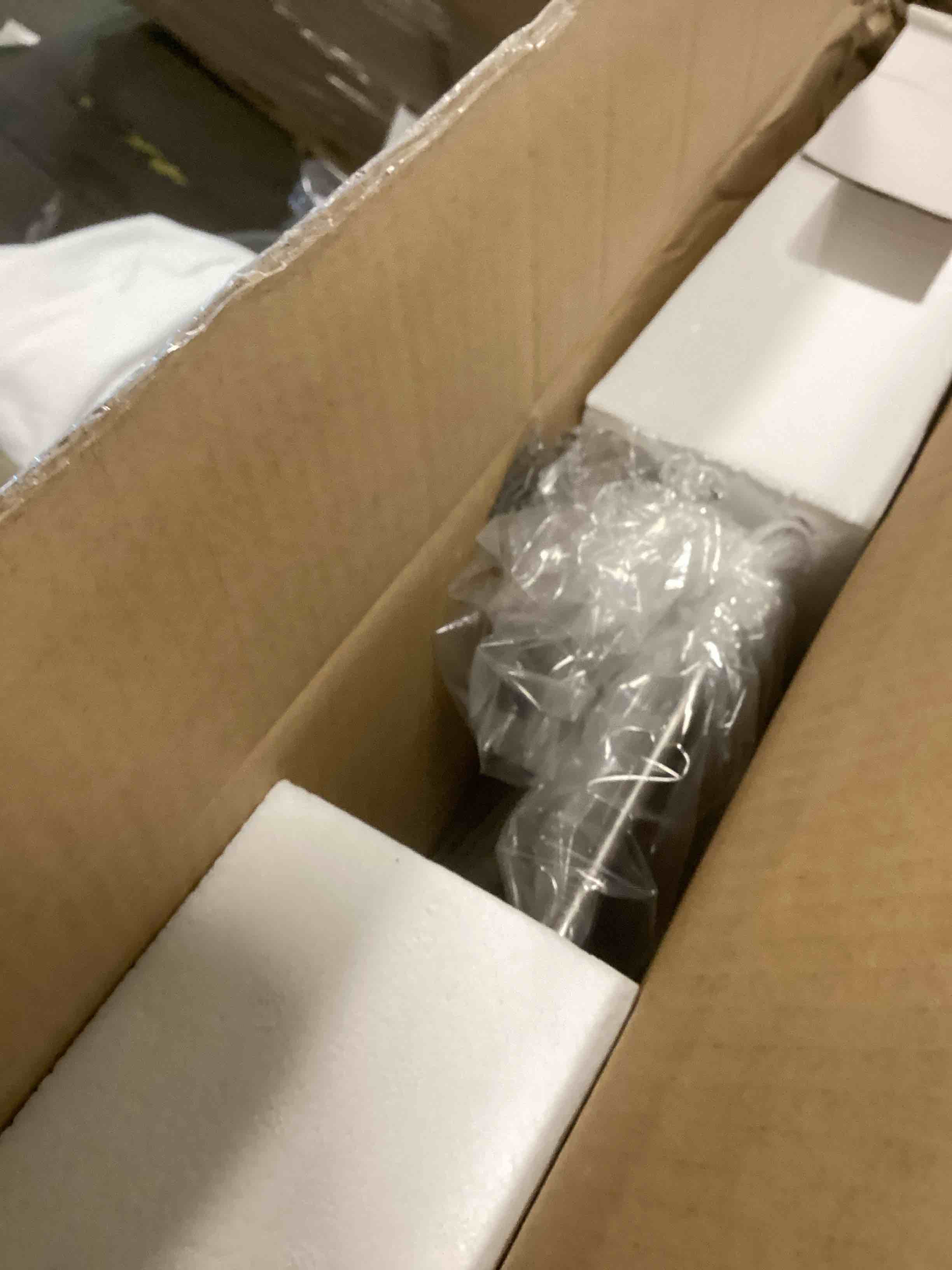 https://s3.amazonaws.com/lotting-images-prod/bidfta/TEA0034394_1724337748445.jpeg