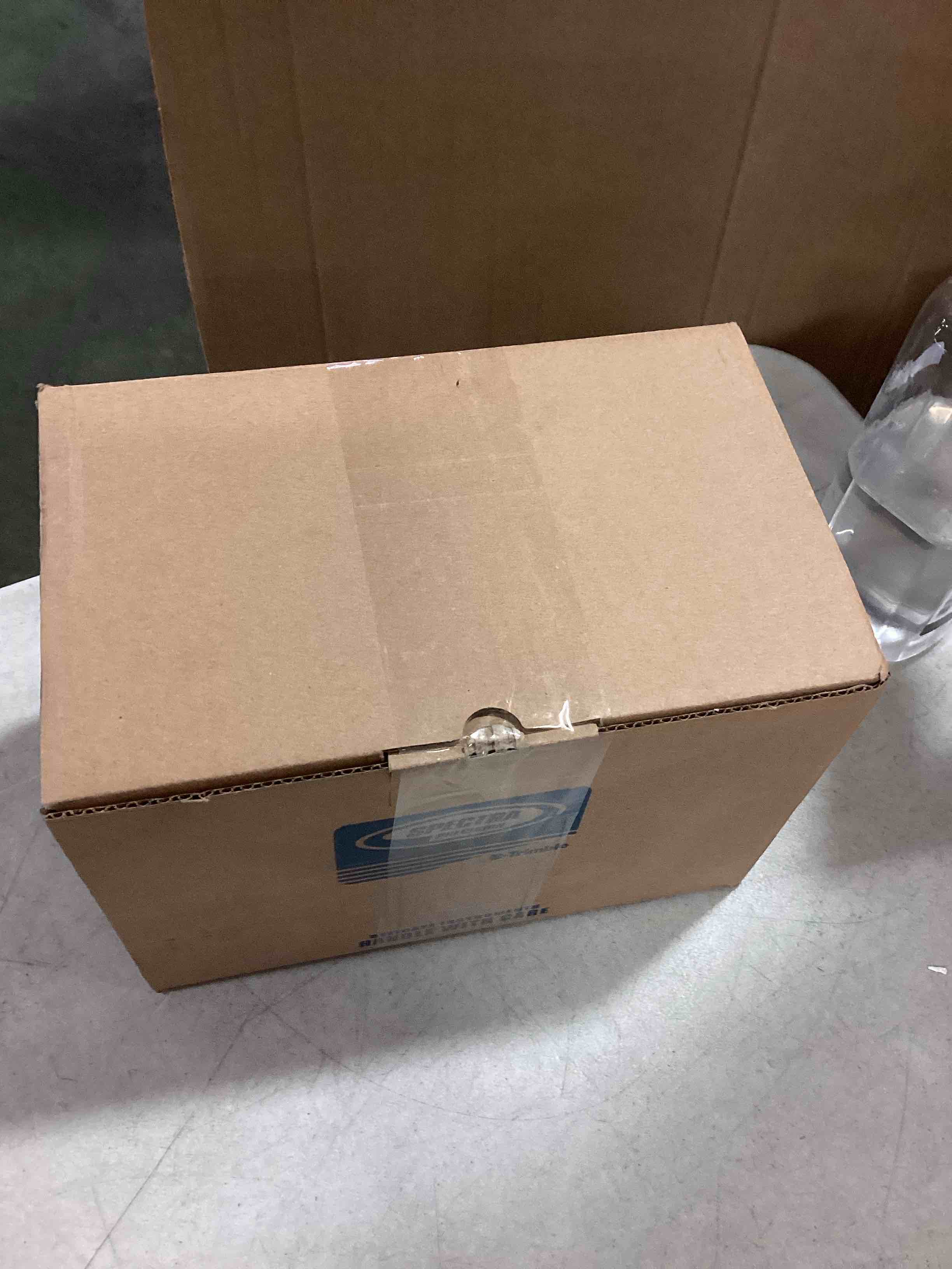 https://s3.amazonaws.com/lotting-images-prod/bidfta/TEA0034780_1724070976172.jpeg