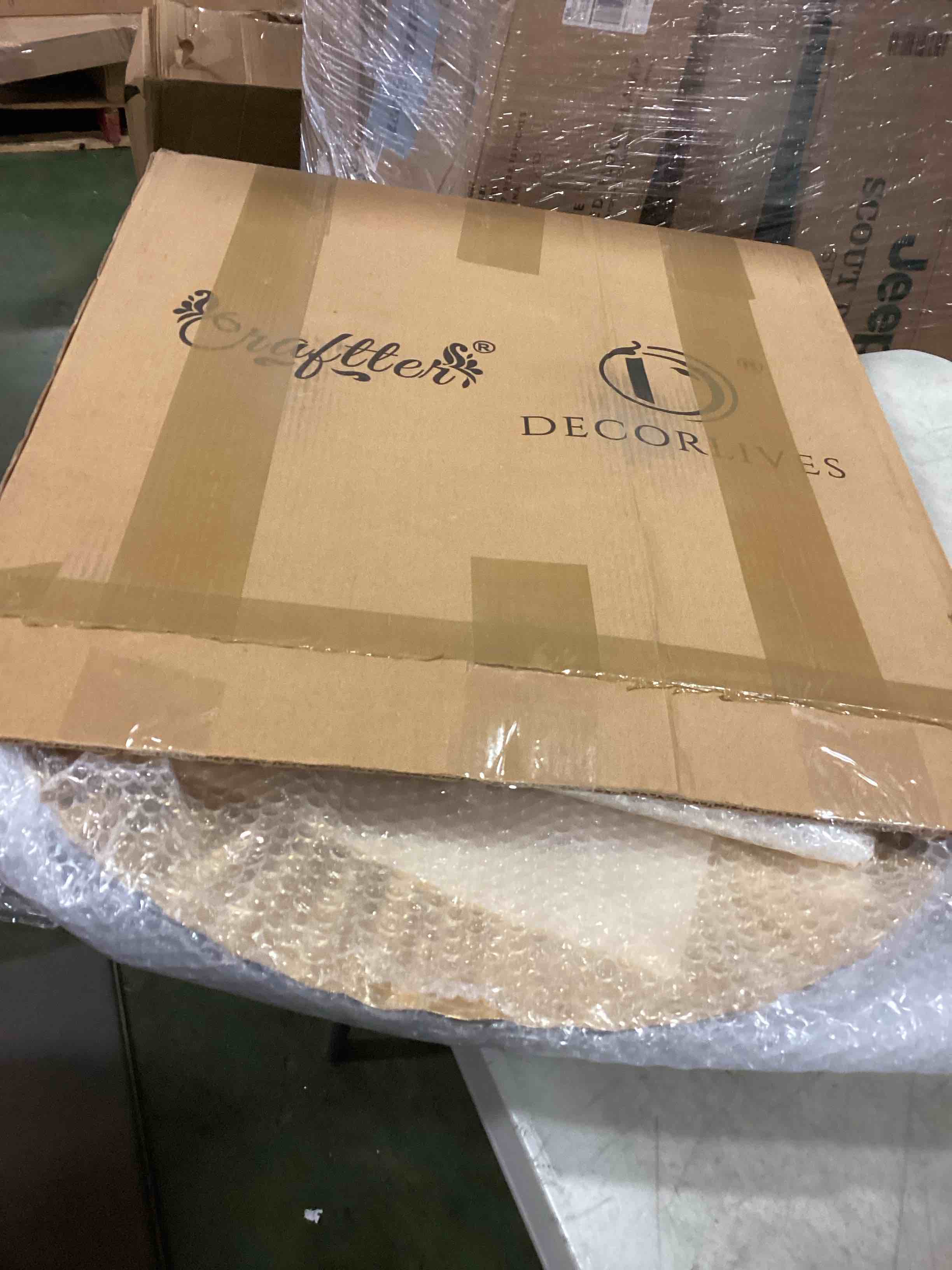 https://s3.amazonaws.com/lotting-images-prod/bidfta/TEA0035037_1723746269327.jpeg