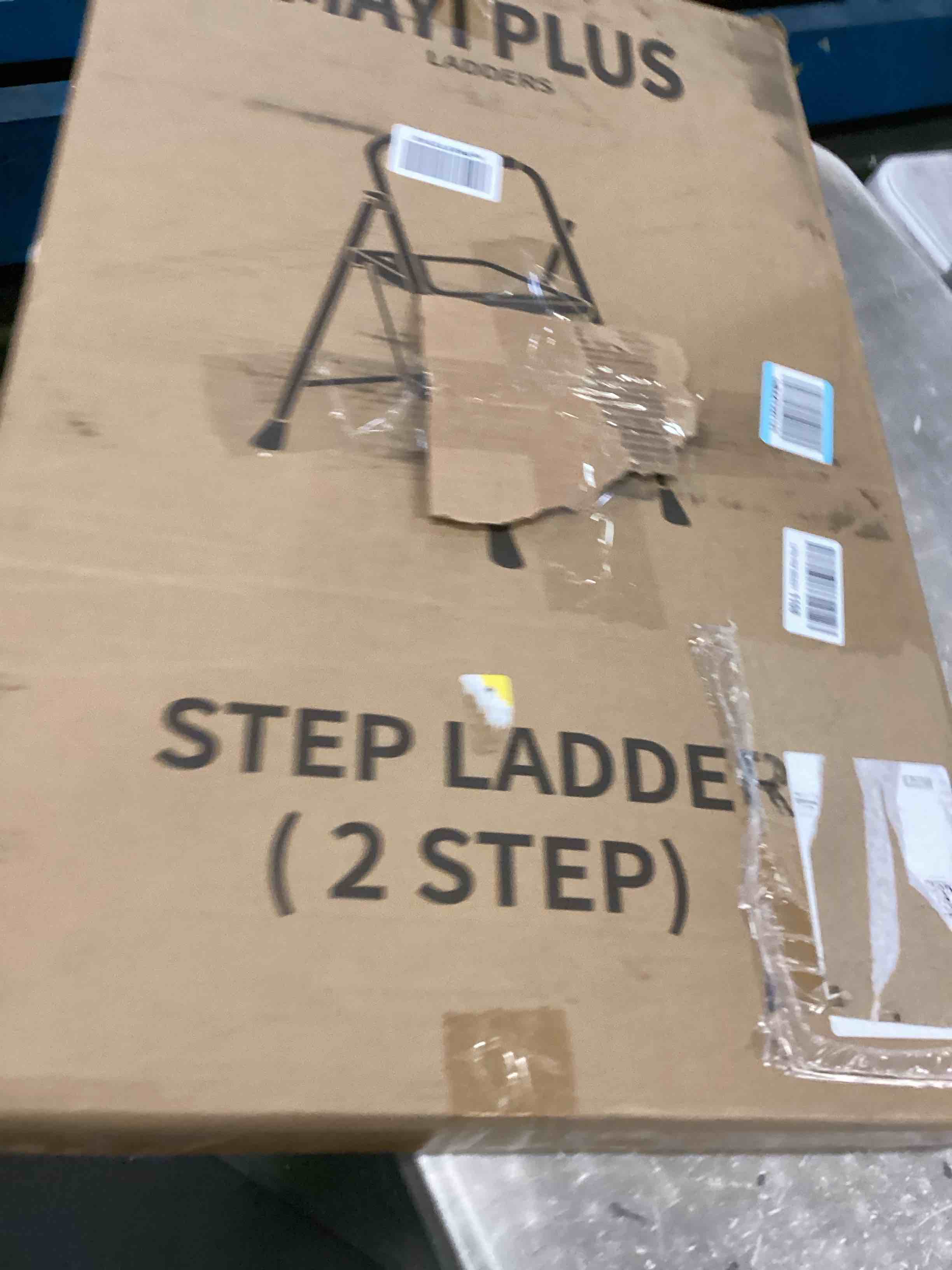 https://s3.amazonaws.com/lotting-images-prod/bidfta/TEA0036519_1723729849922.jpeg
