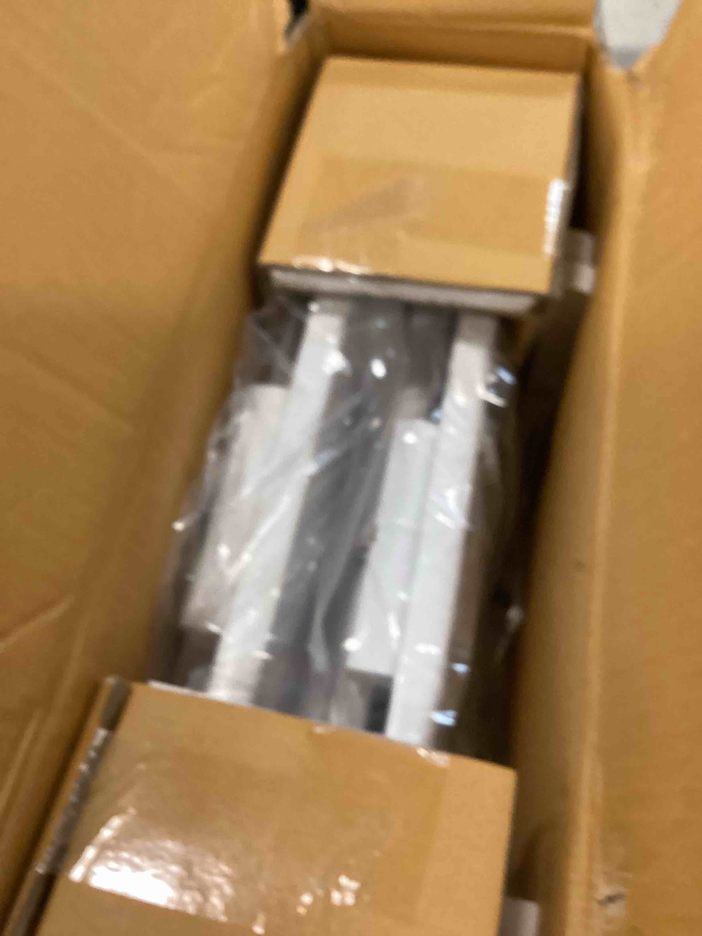 https://s3.amazonaws.com/lotting-images-prod/bidfta/TEA0037657_1723129689889.jpeg