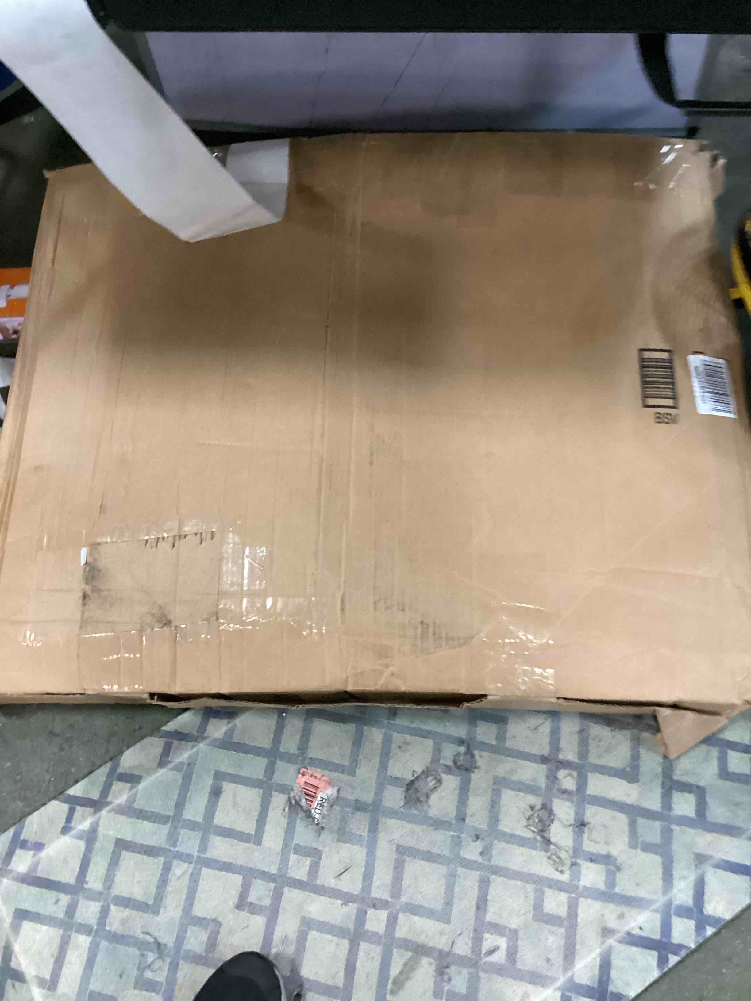 https://s3.amazonaws.com/lotting-images-prod/bidfta/TEA0037837_1723042242087.jpeg