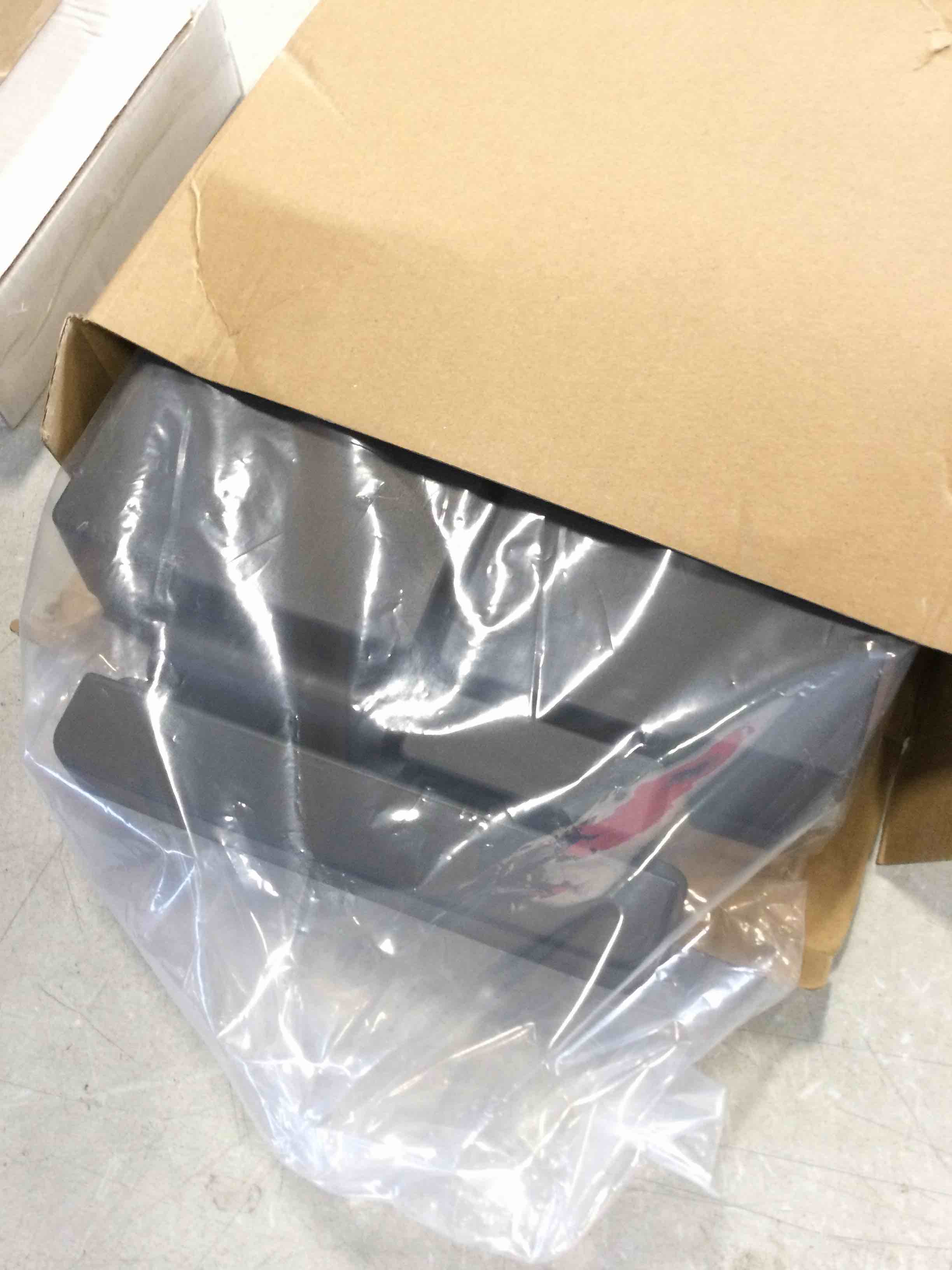 https://s3.amazonaws.com/lotting-images-prod/bidfta/TEA0044423_1726491531571.jpeg