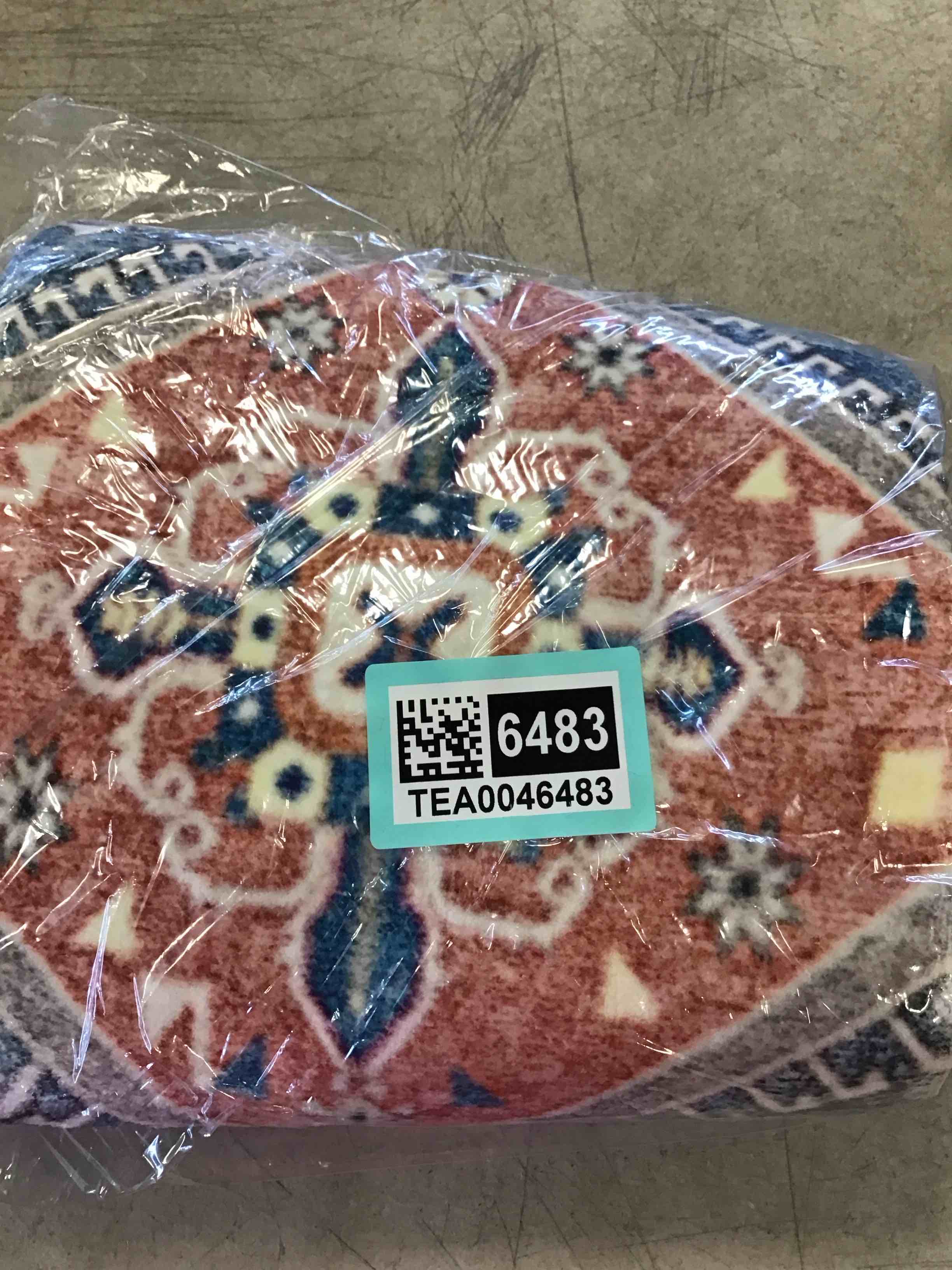 https://s3.amazonaws.com/lotting-images-prod/bidfta/TEA0046483_1724348231330.jpeg