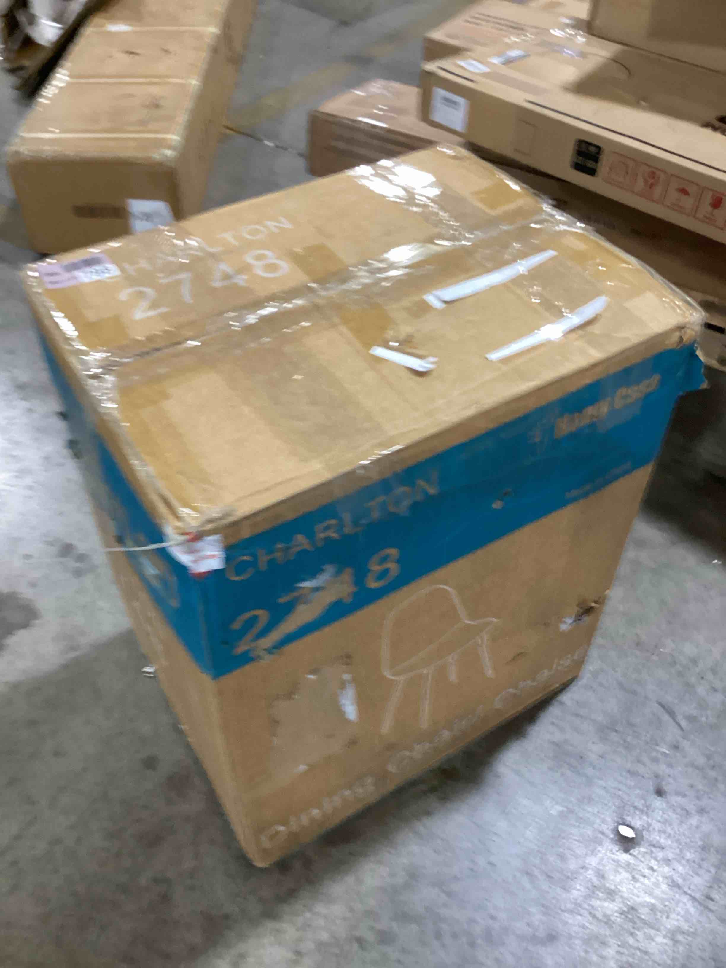 https://s3.amazonaws.com/lotting-images-prod/bidfta/TEA0049681_1737656035776.jpeg