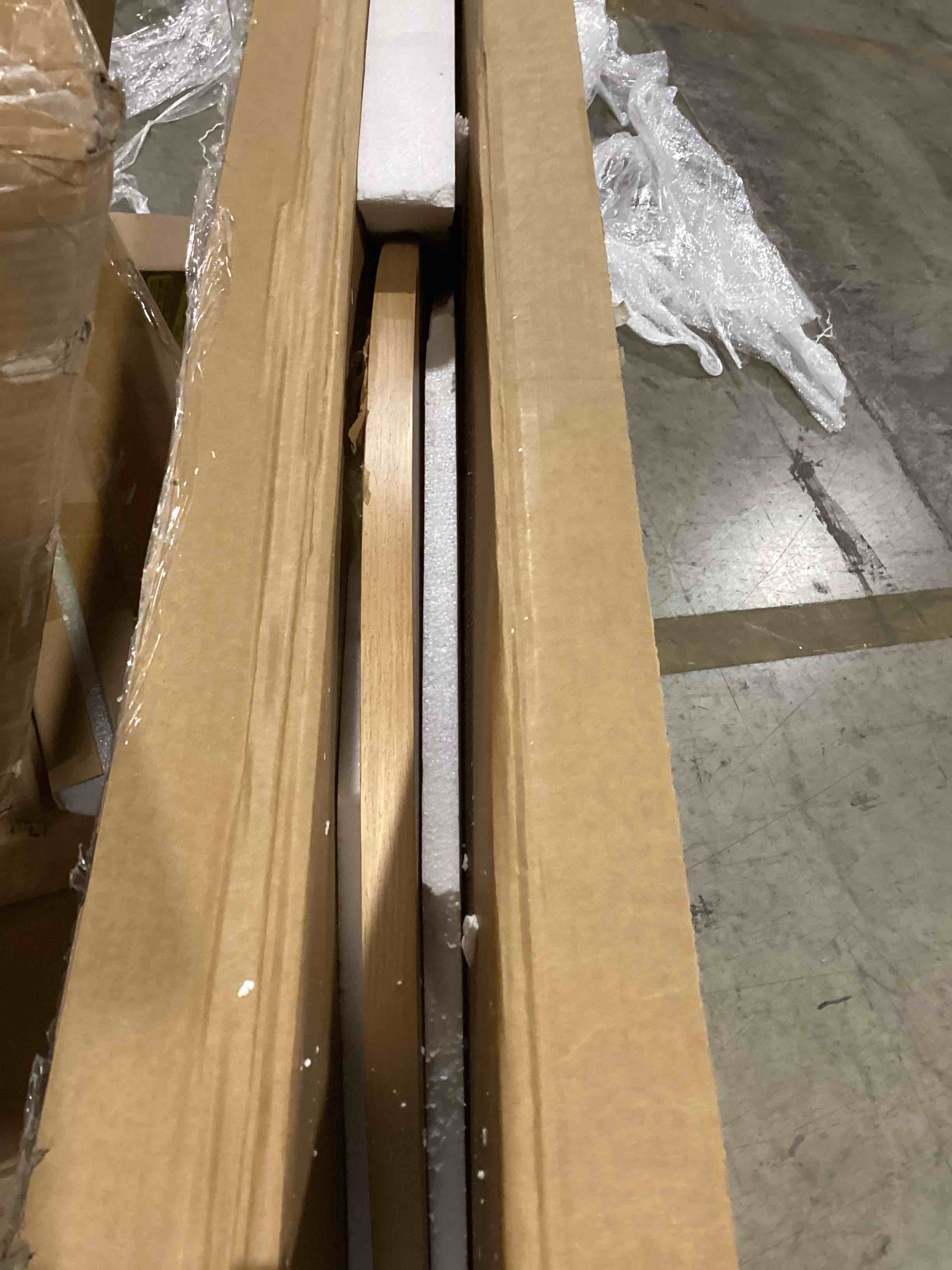 https://s3.amazonaws.com/lotting-images-prod/bidfta/TEA0049726_1737567665815.jpeg