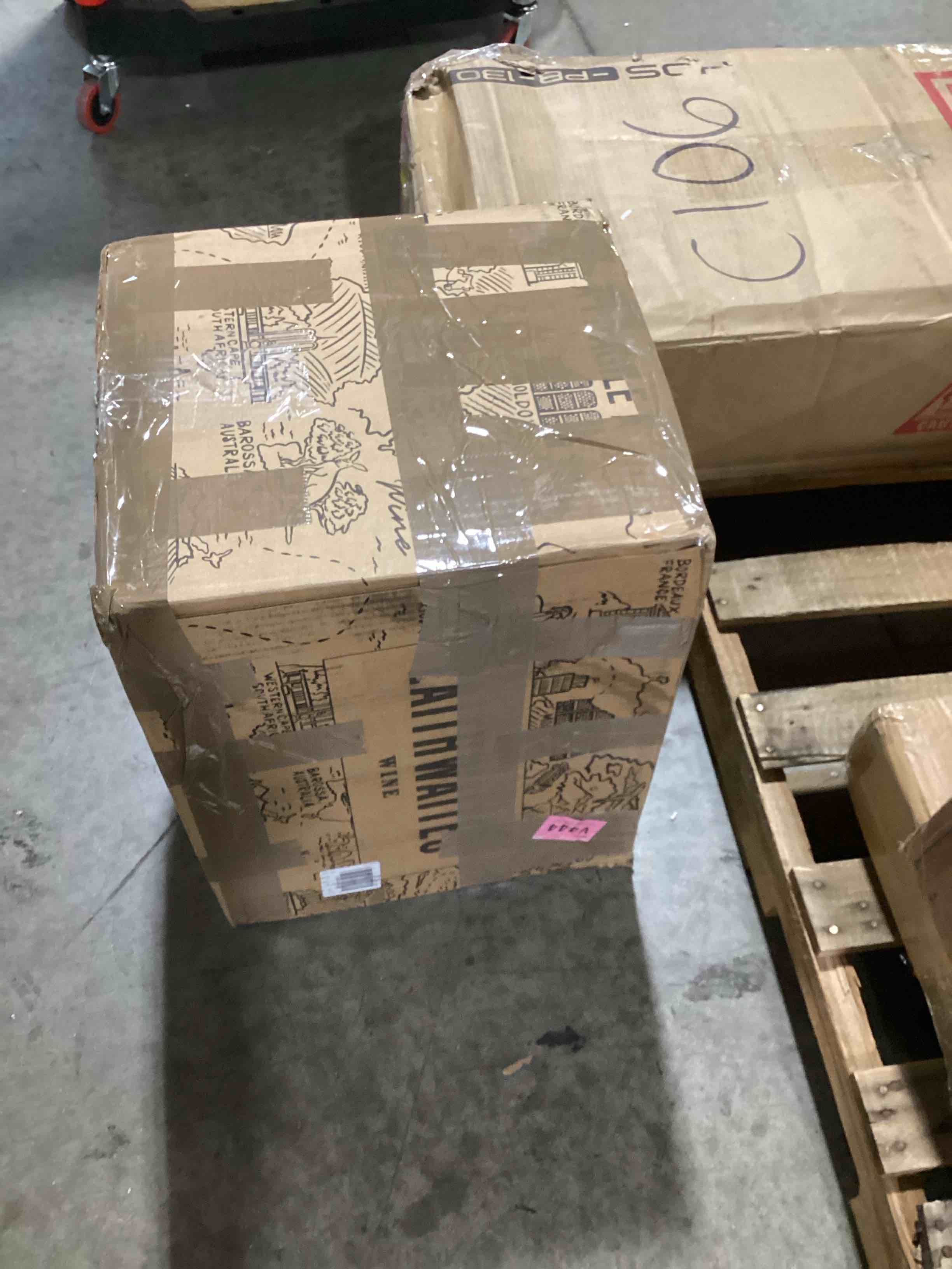 https://s3.amazonaws.com/lotting-images-prod/bidfta/TEA0055798_1735071626955.jpeg