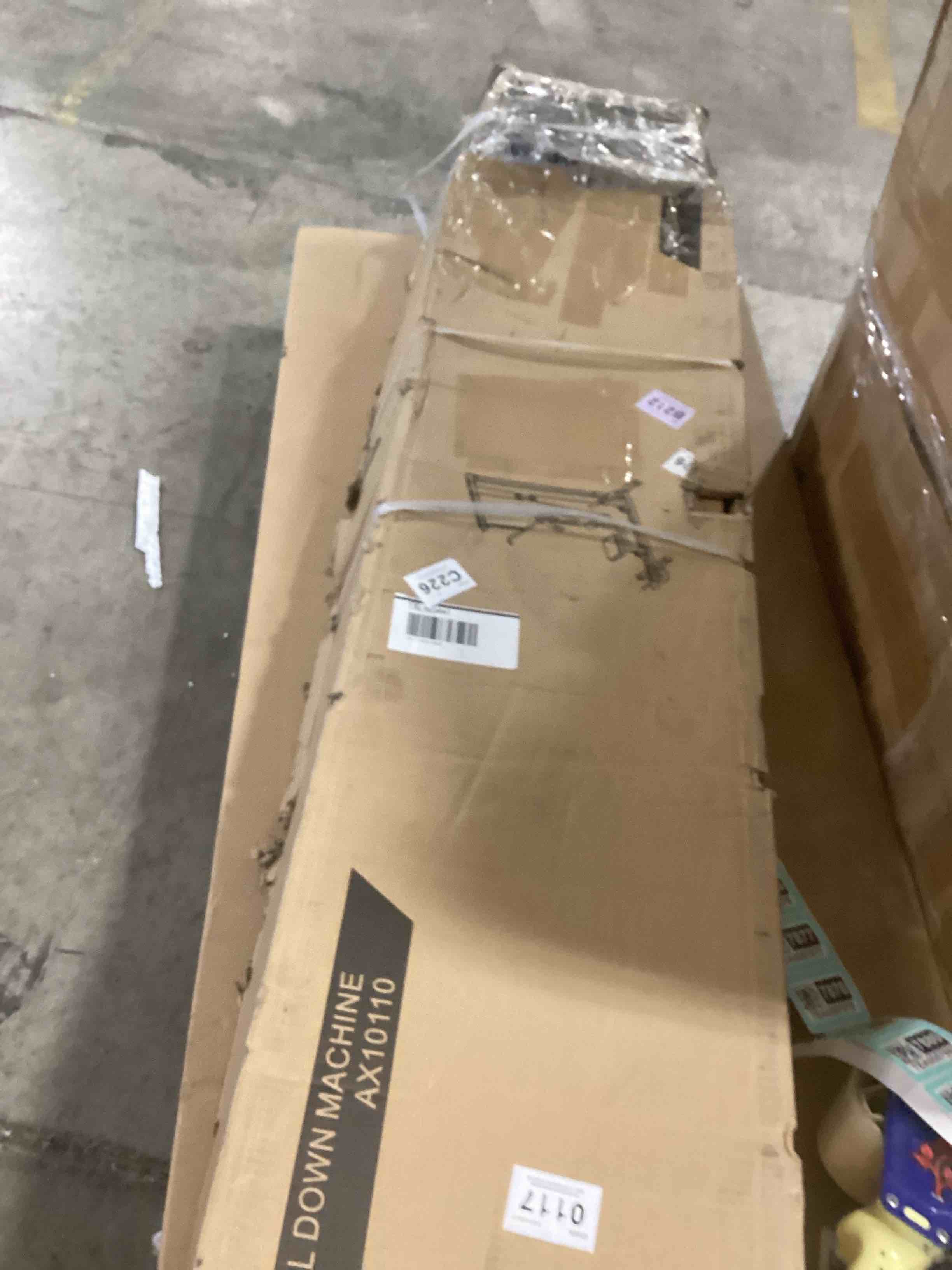 https://s3.amazonaws.com/lotting-images-prod/bidfta/TEA0057884_1736800859679.jpeg
