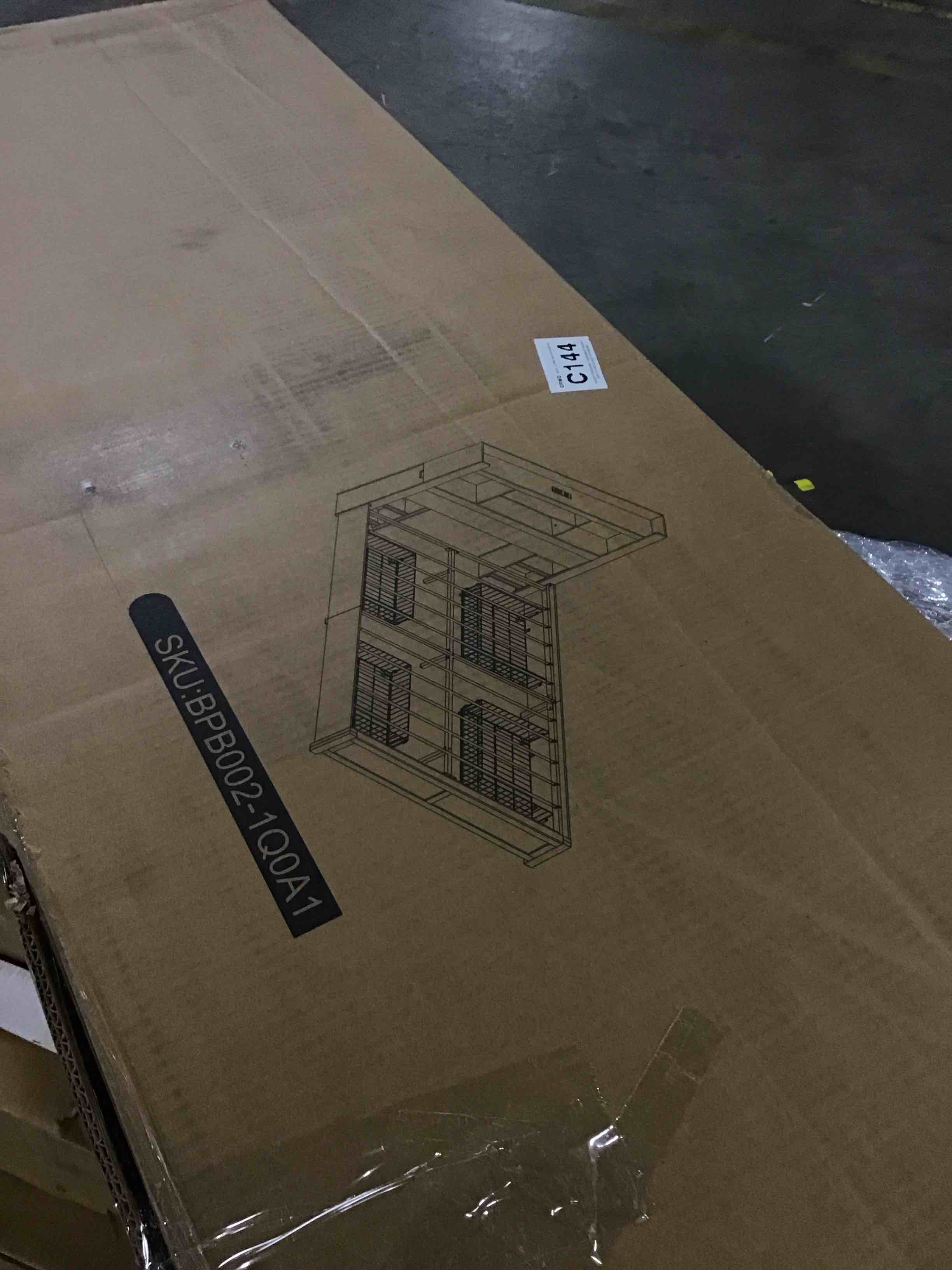 https://s3.amazonaws.com/lotting-images-prod/bidfta/TEA0057996_1736602139327.jpeg